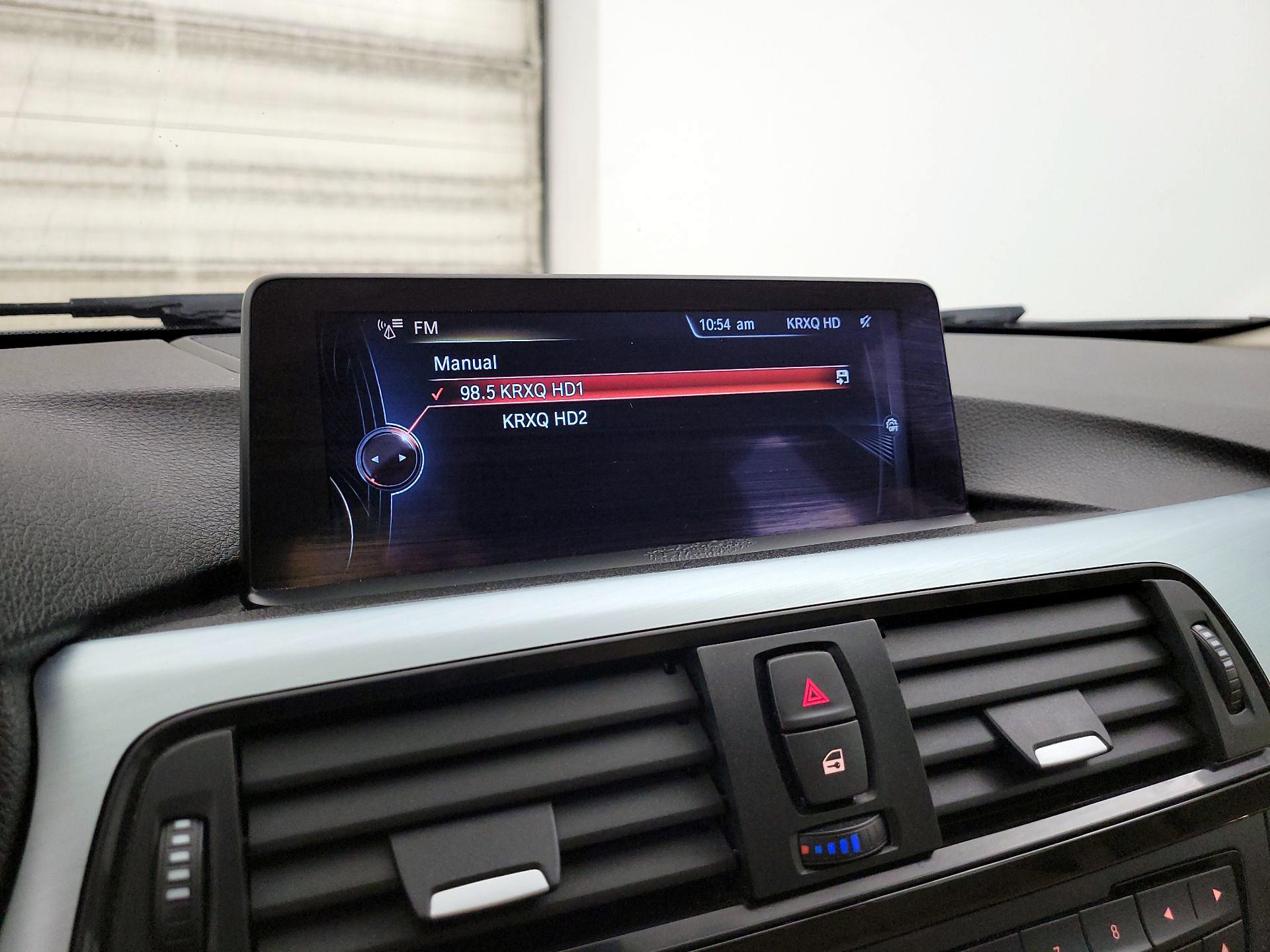 Thumbnail: 2015 BMW 3 Series - 15