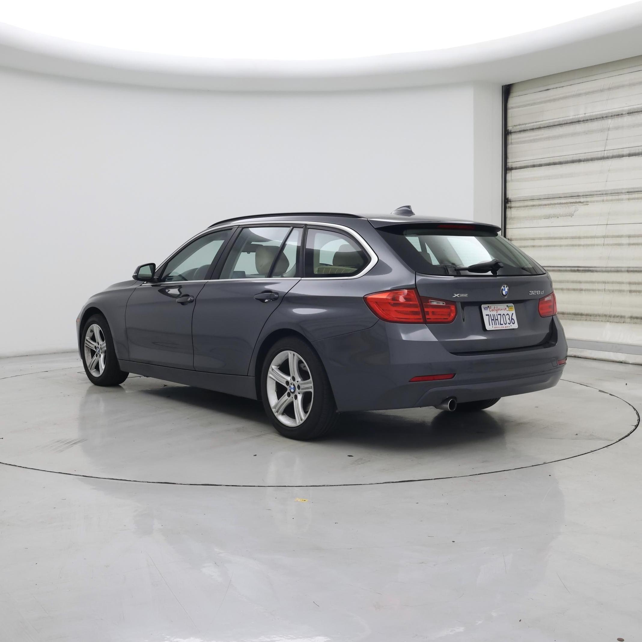 Thumbnail: 2015 BMW 3 Series - 2