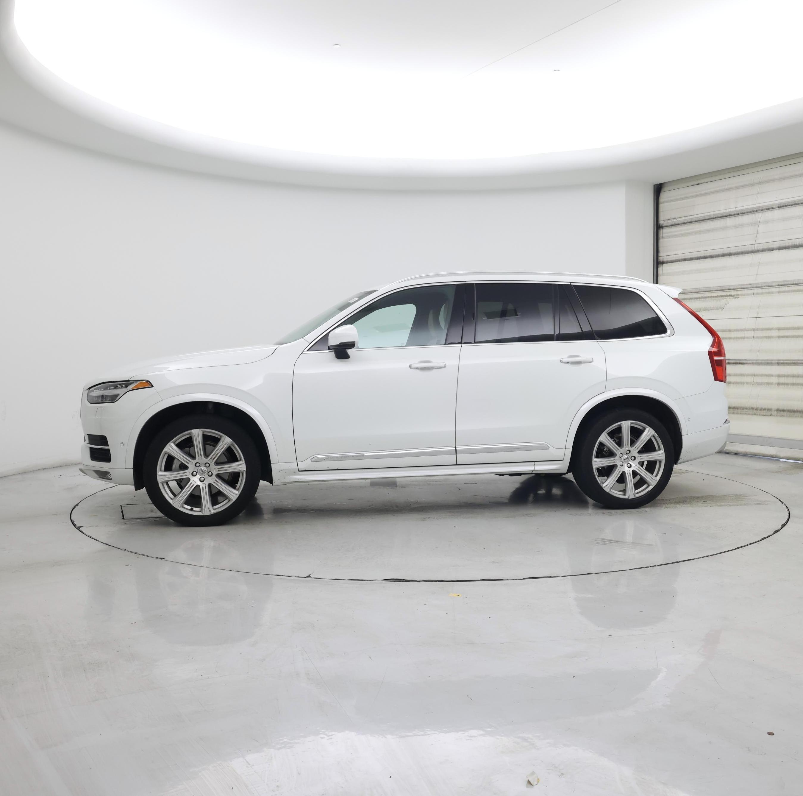 Thumbnail: 2019 Volvo XC90 - 3
