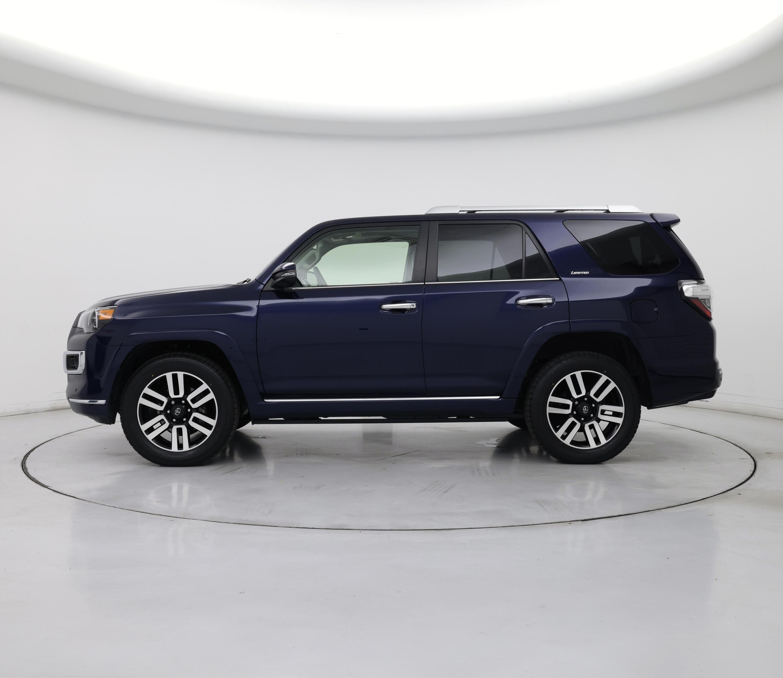 Thumbnail: 2022 Toyota 4Runner - 3