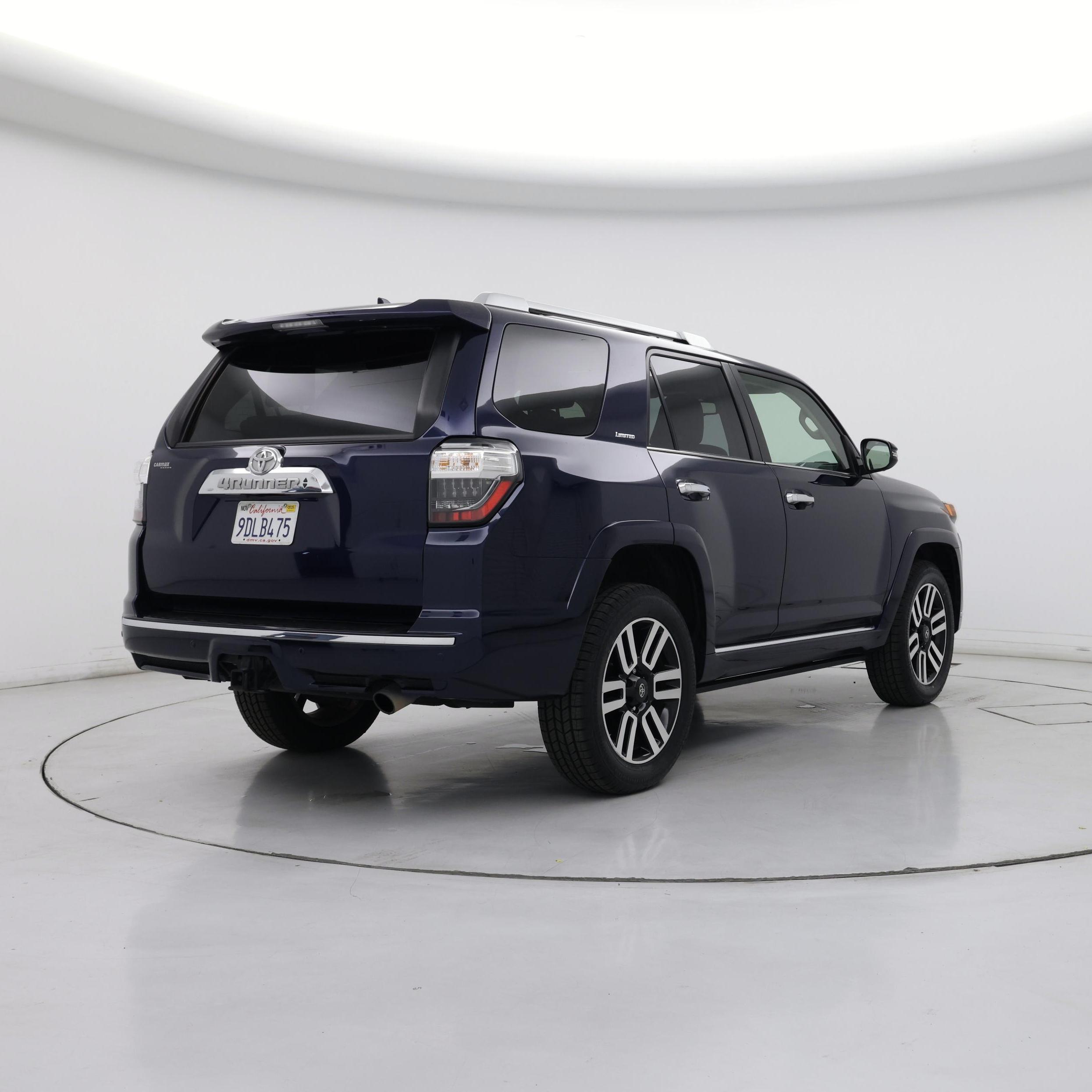 Thumbnail: 2022 Toyota 4Runner - 8