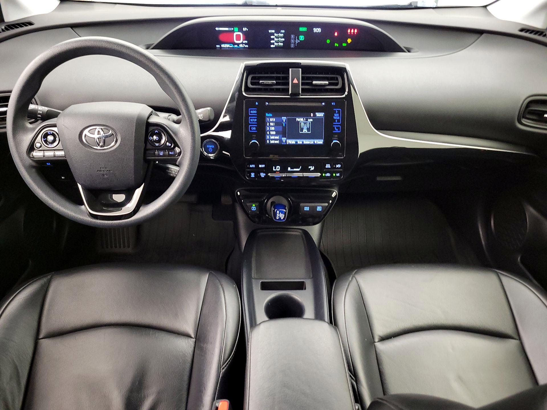 Thumbnail: 2019 Toyota Prius - 9