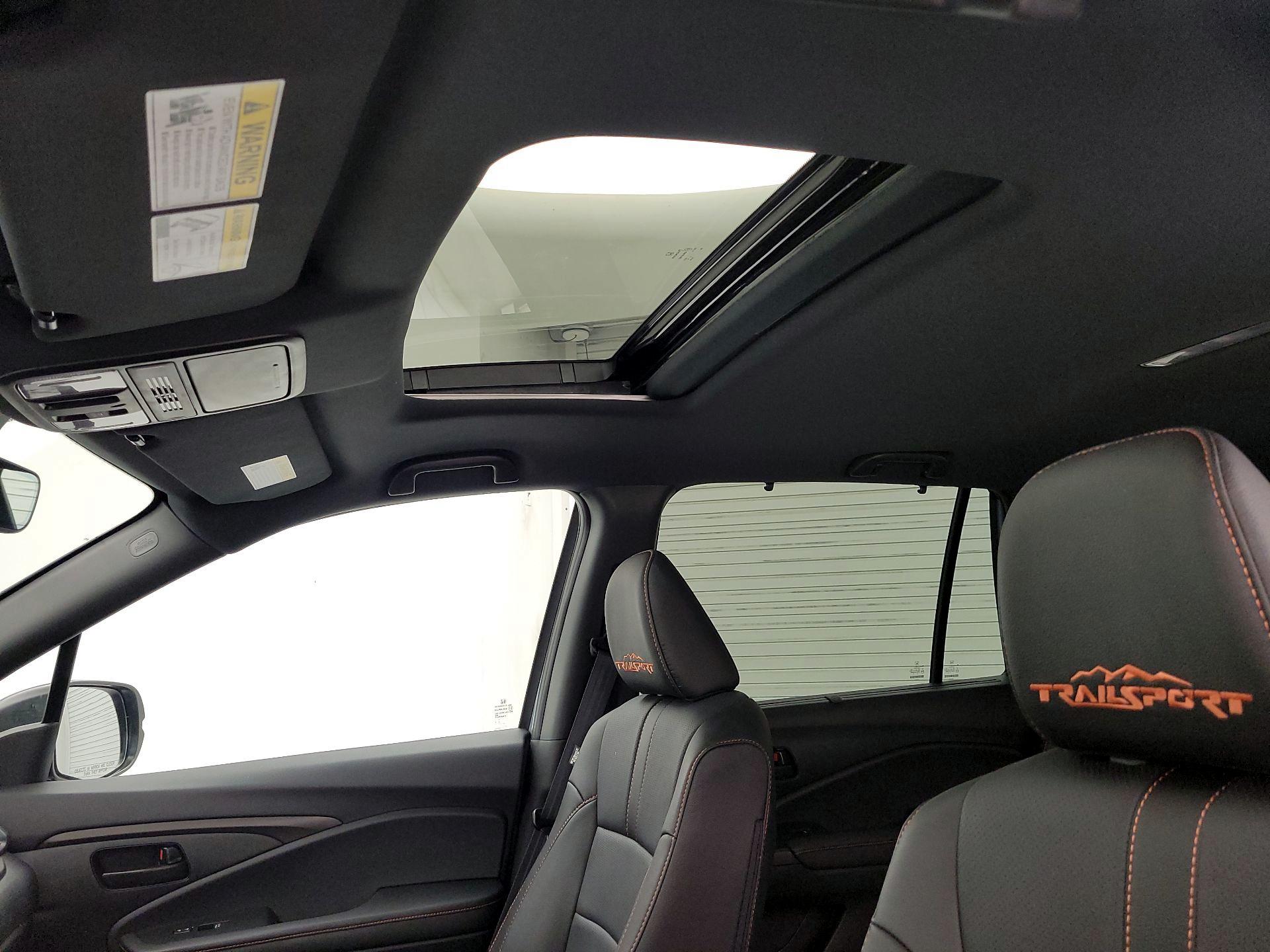 Thumbnail: 2025 Honda Passport - 20