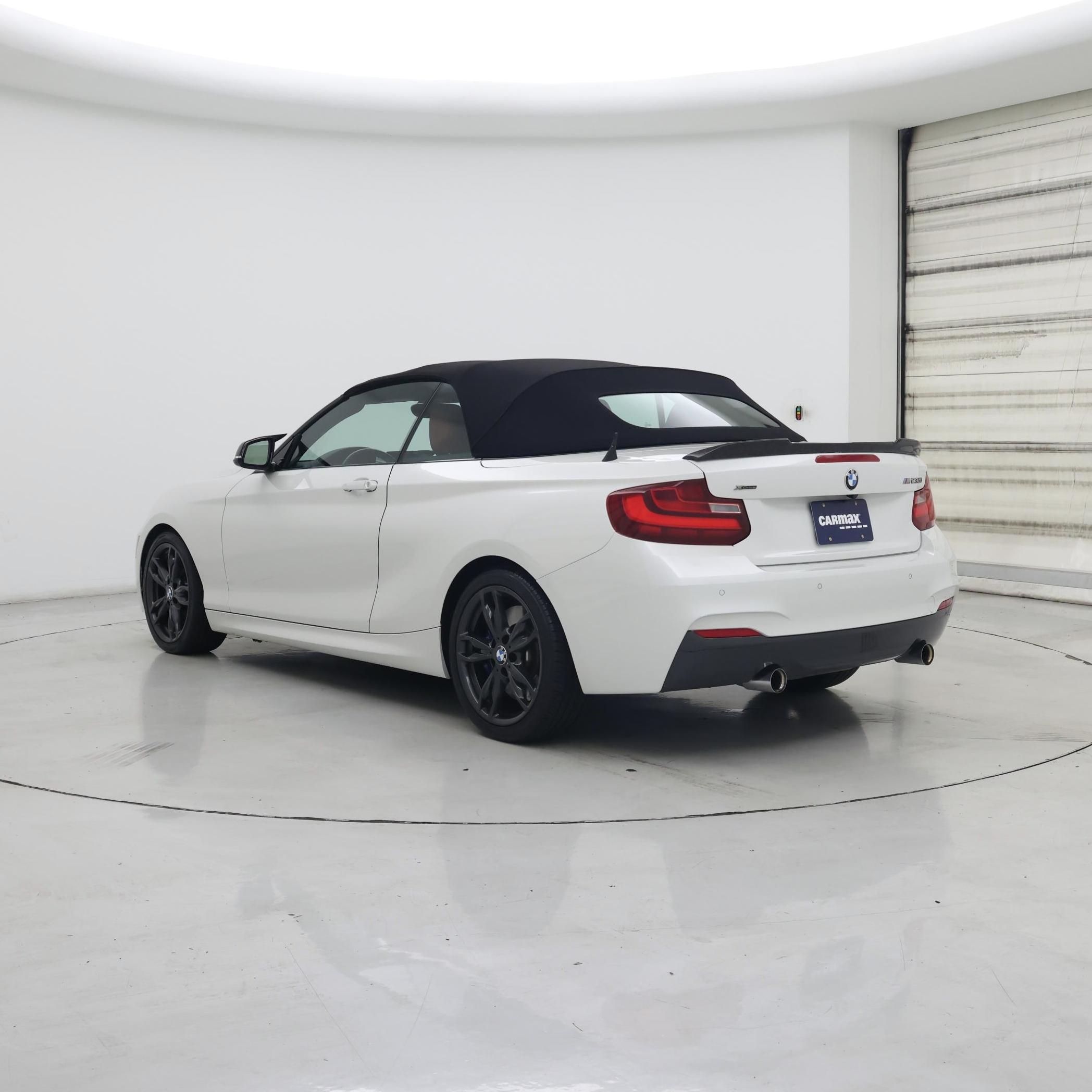 Thumbnail: 2016 BMW 2 Series - 2