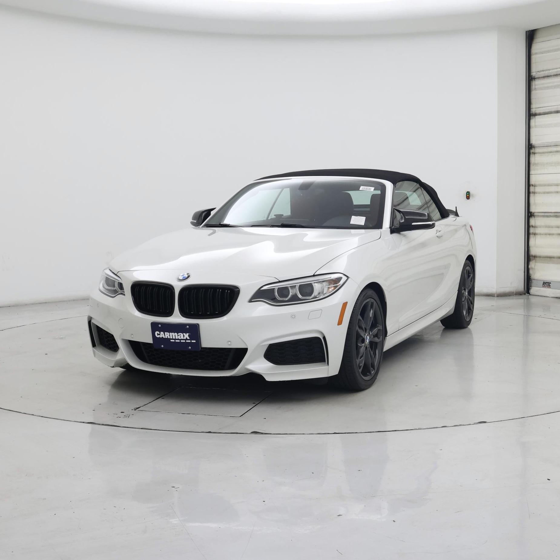 Thumbnail: 2016 BMW 2 Series - 4