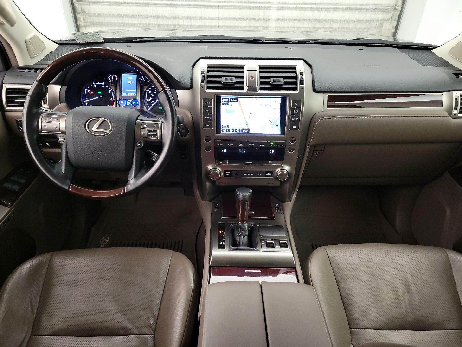 Thumbnail: 2017 Lexus GX - 9