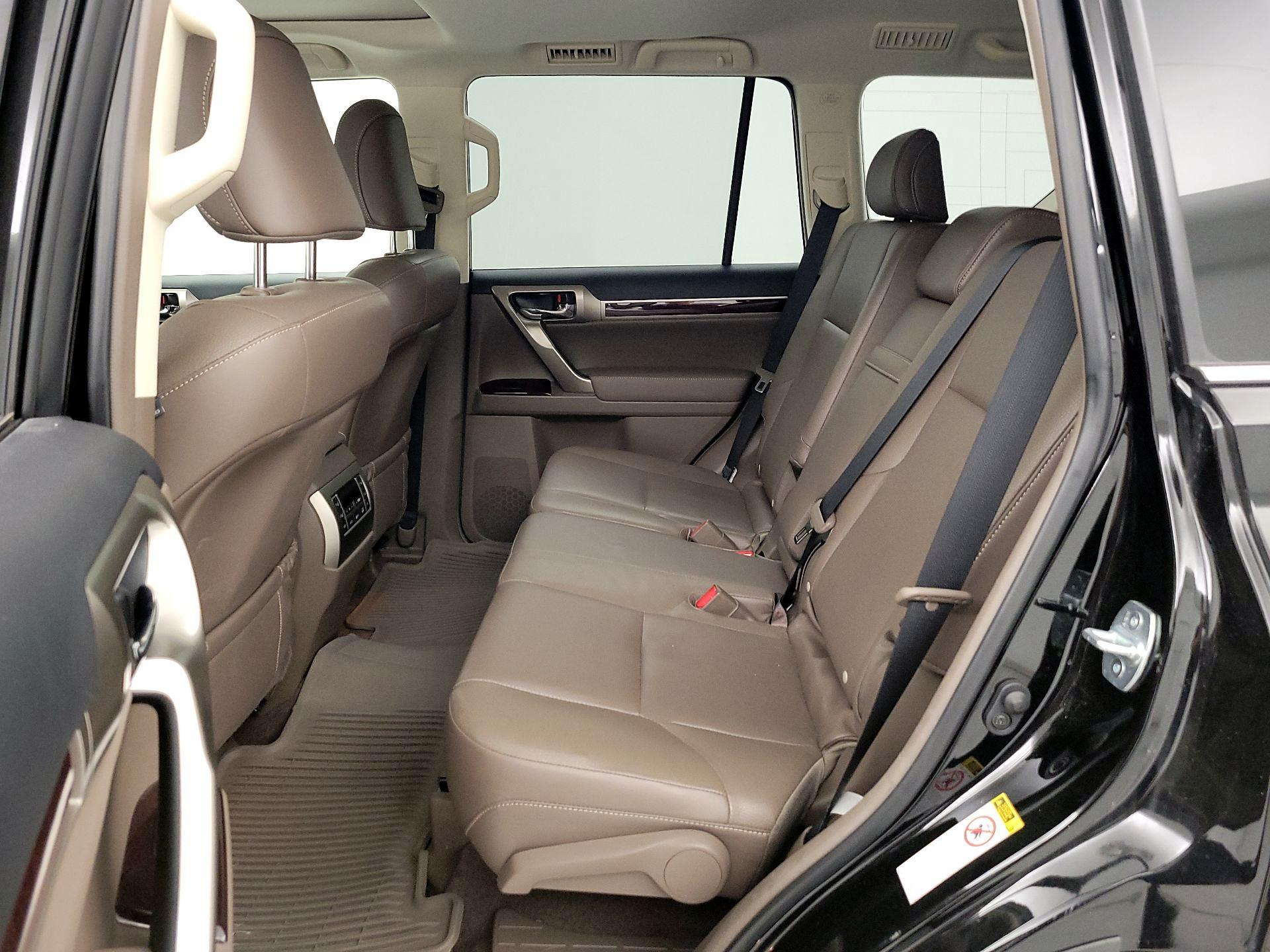Thumbnail: 2017 Lexus GX - 20