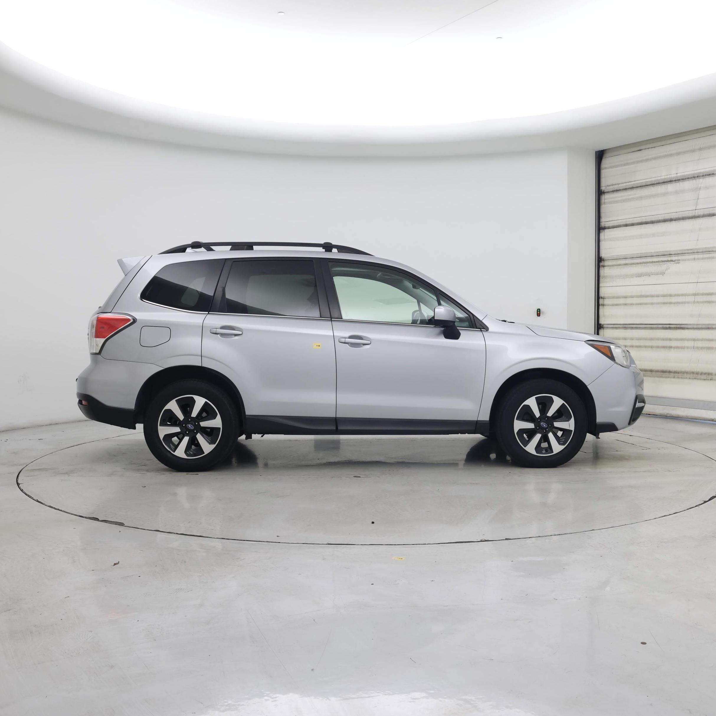 Thumbnail: 2017 Subaru Forester - 7