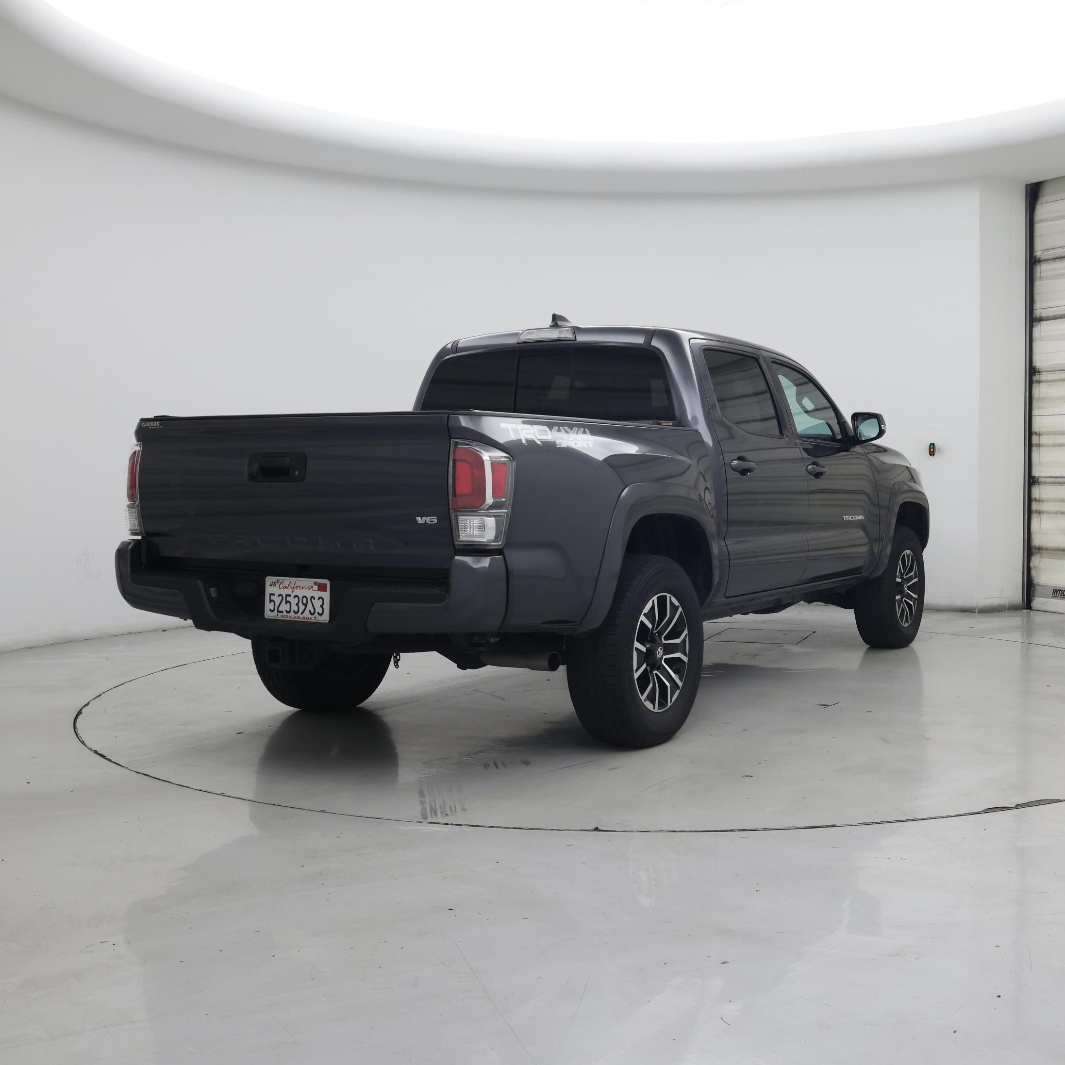 Thumbnail: 2022 Toyota Tacoma - 8