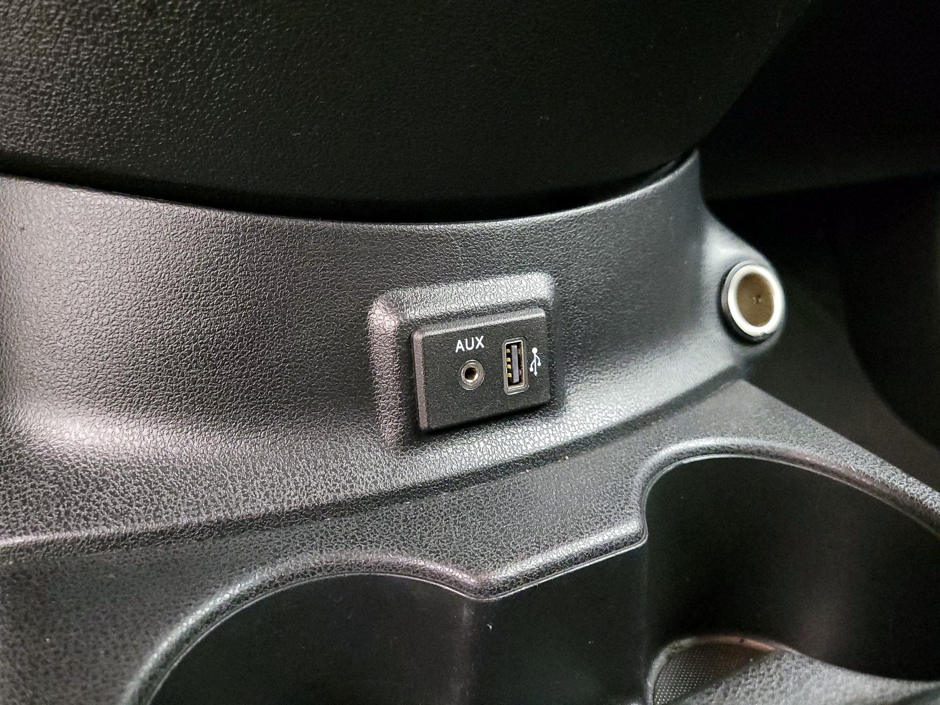 Thumbnail: 2018 Nissan Versa - 16