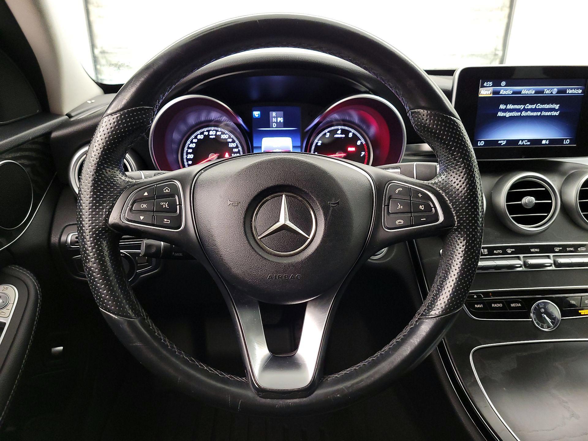 Thumbnail: 2017 Mercedes-Benz C-Class - 10