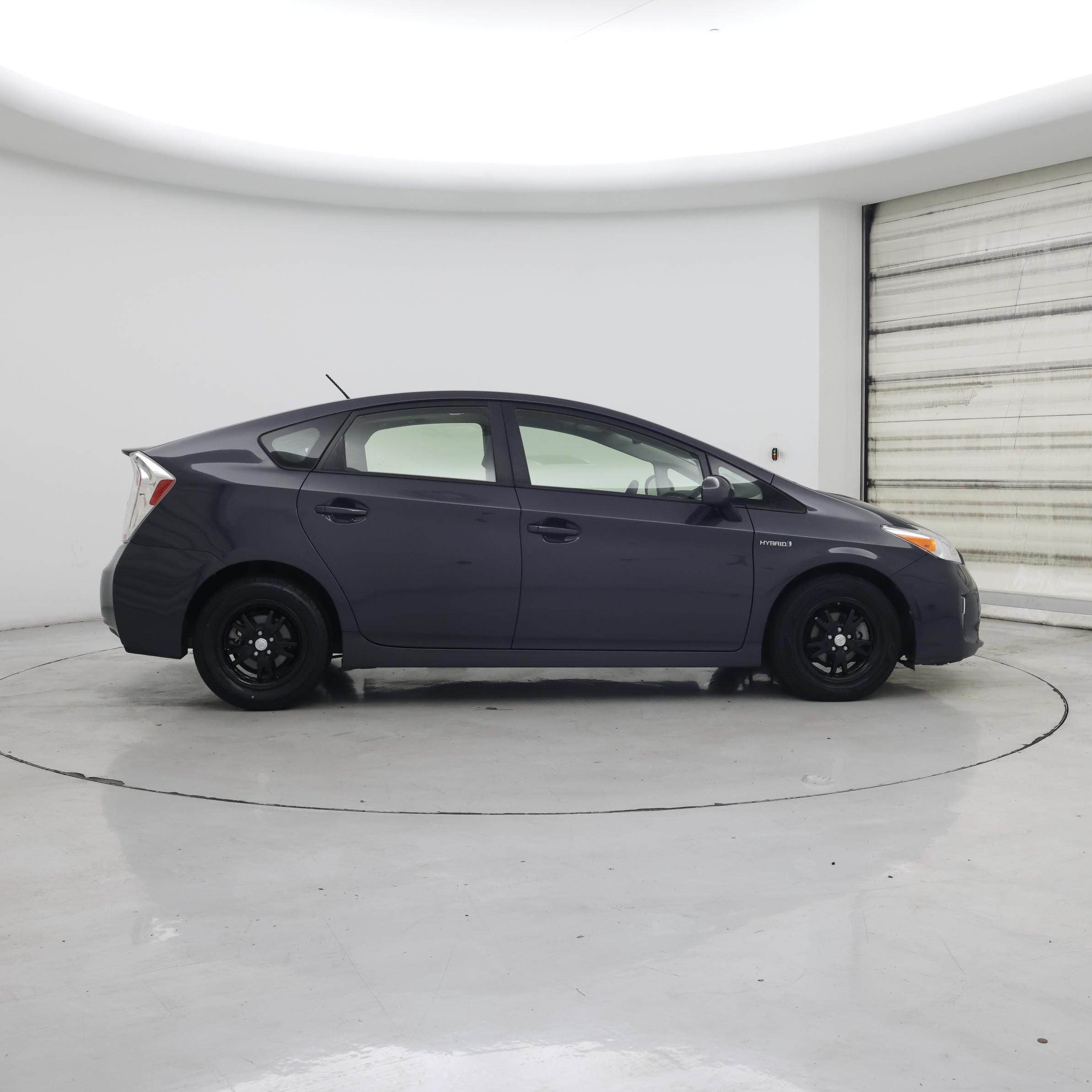 Thumbnail: 2015 Toyota Prius - 7