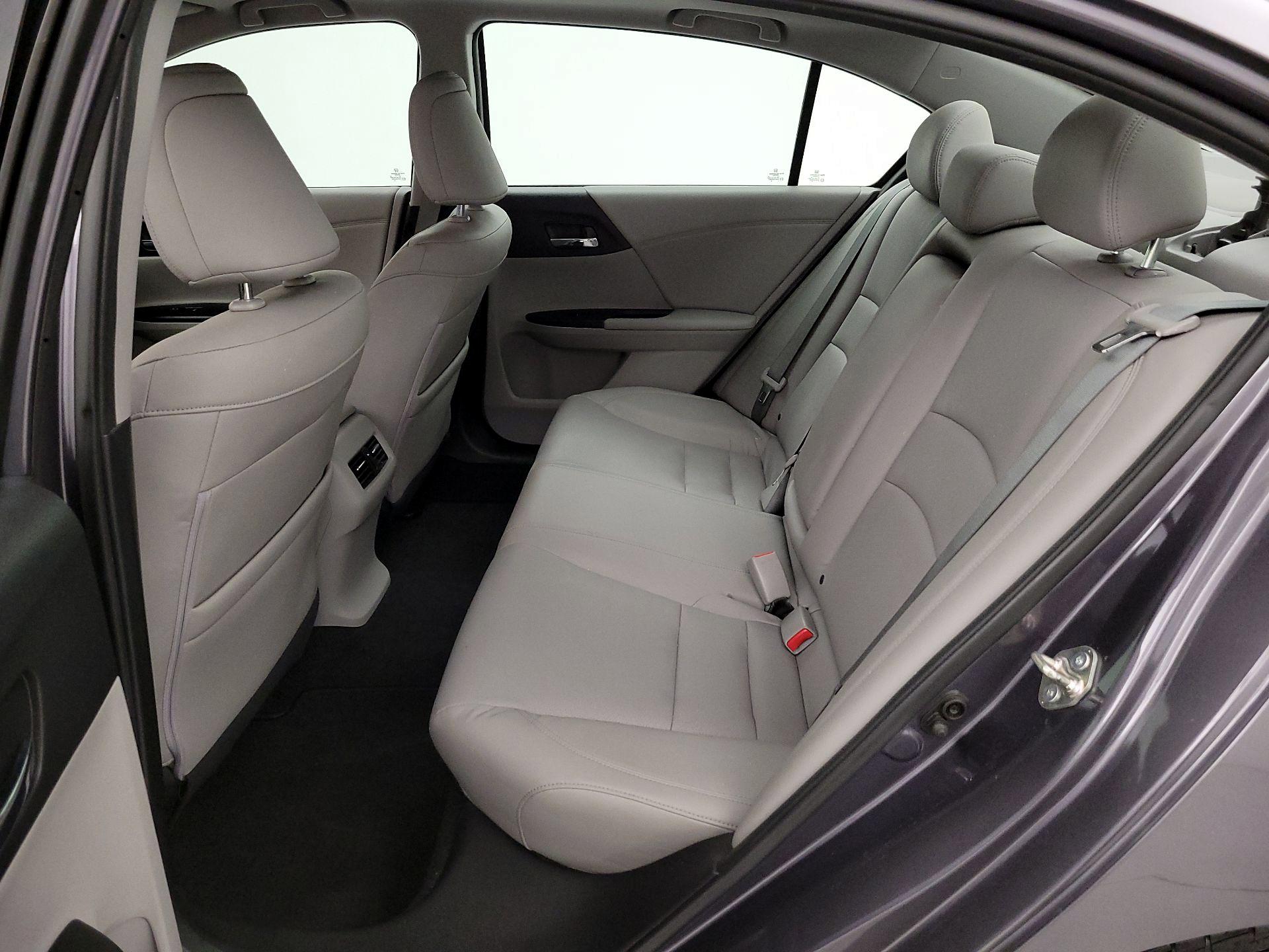 Thumbnail: 2015 Honda Accord - 19