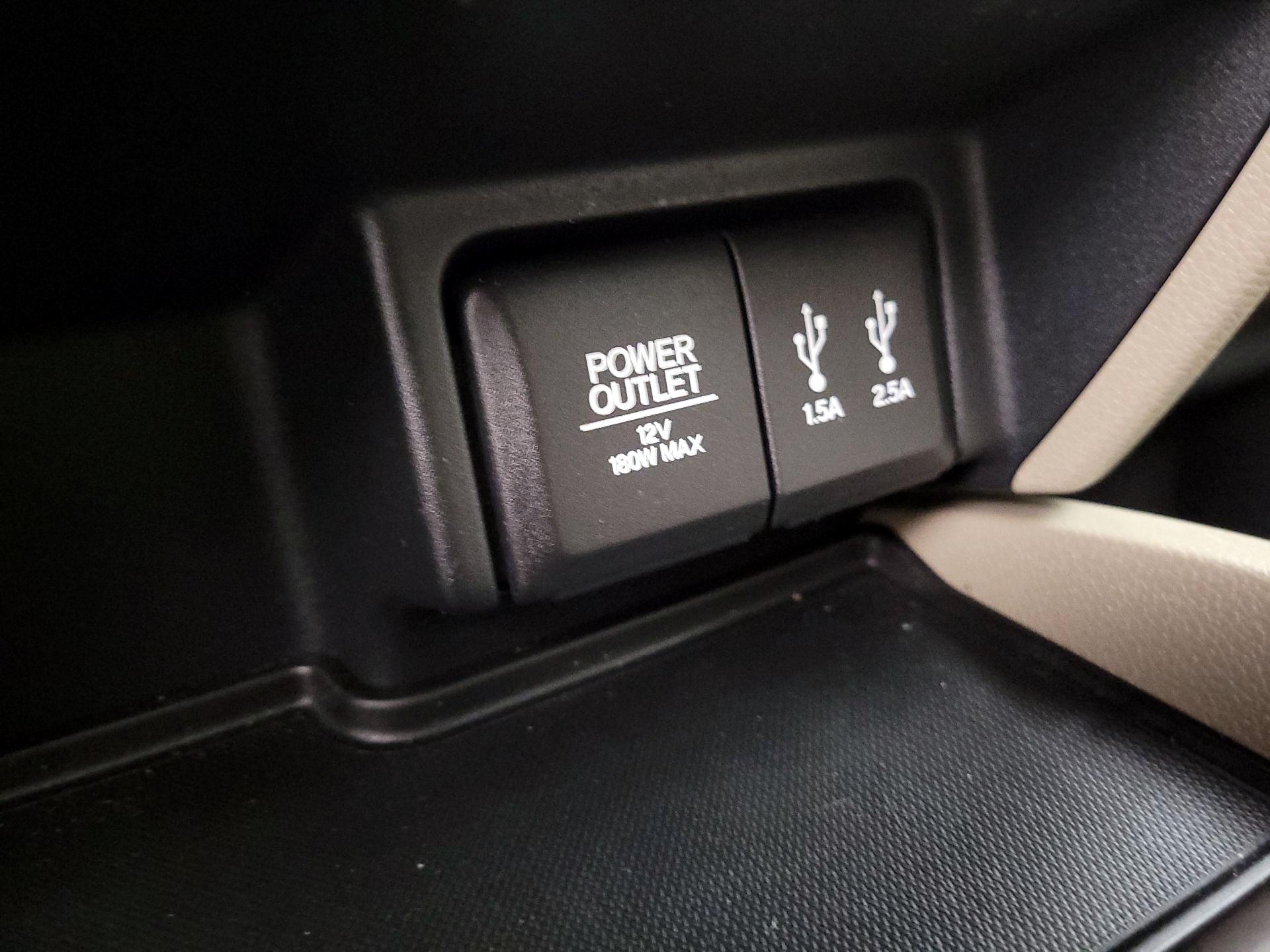 Thumbnail: 2016 Honda Pilot - 18