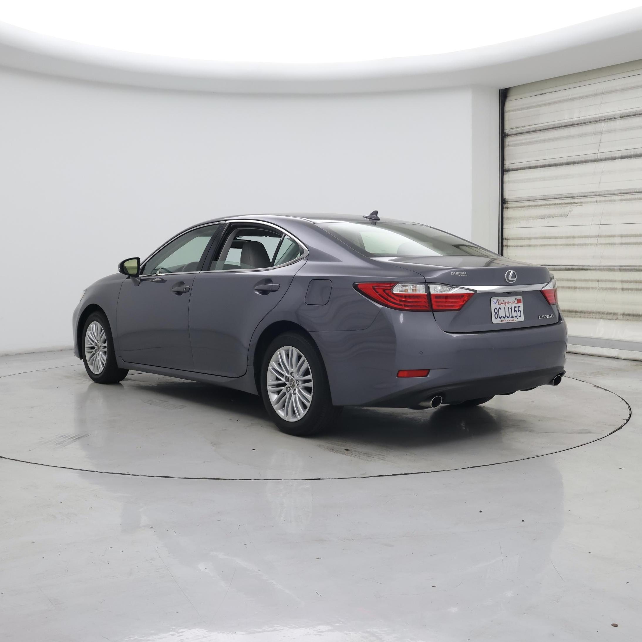 Thumbnail: 2014 Lexus ES - 2