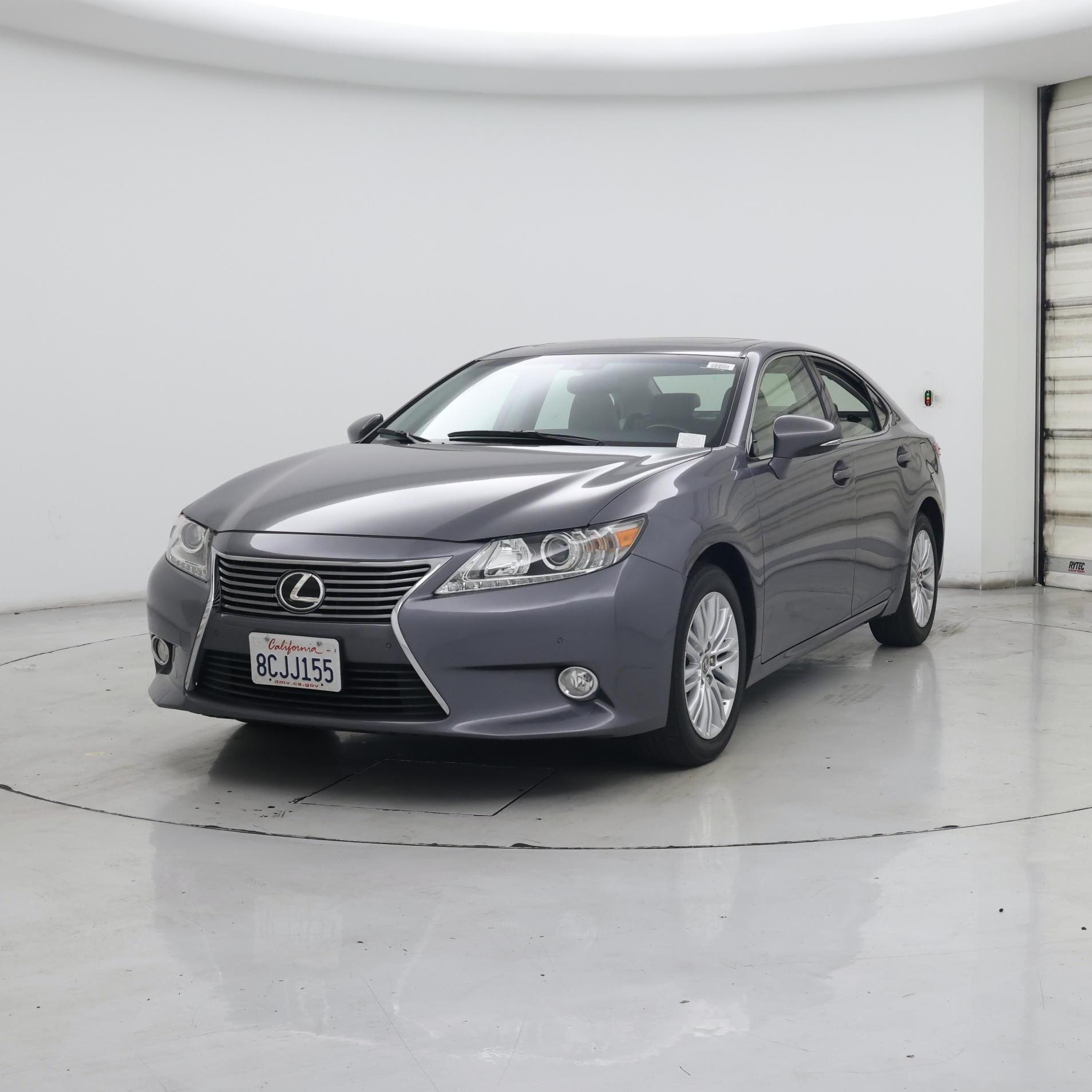 Thumbnail: 2014 Lexus ES - 4