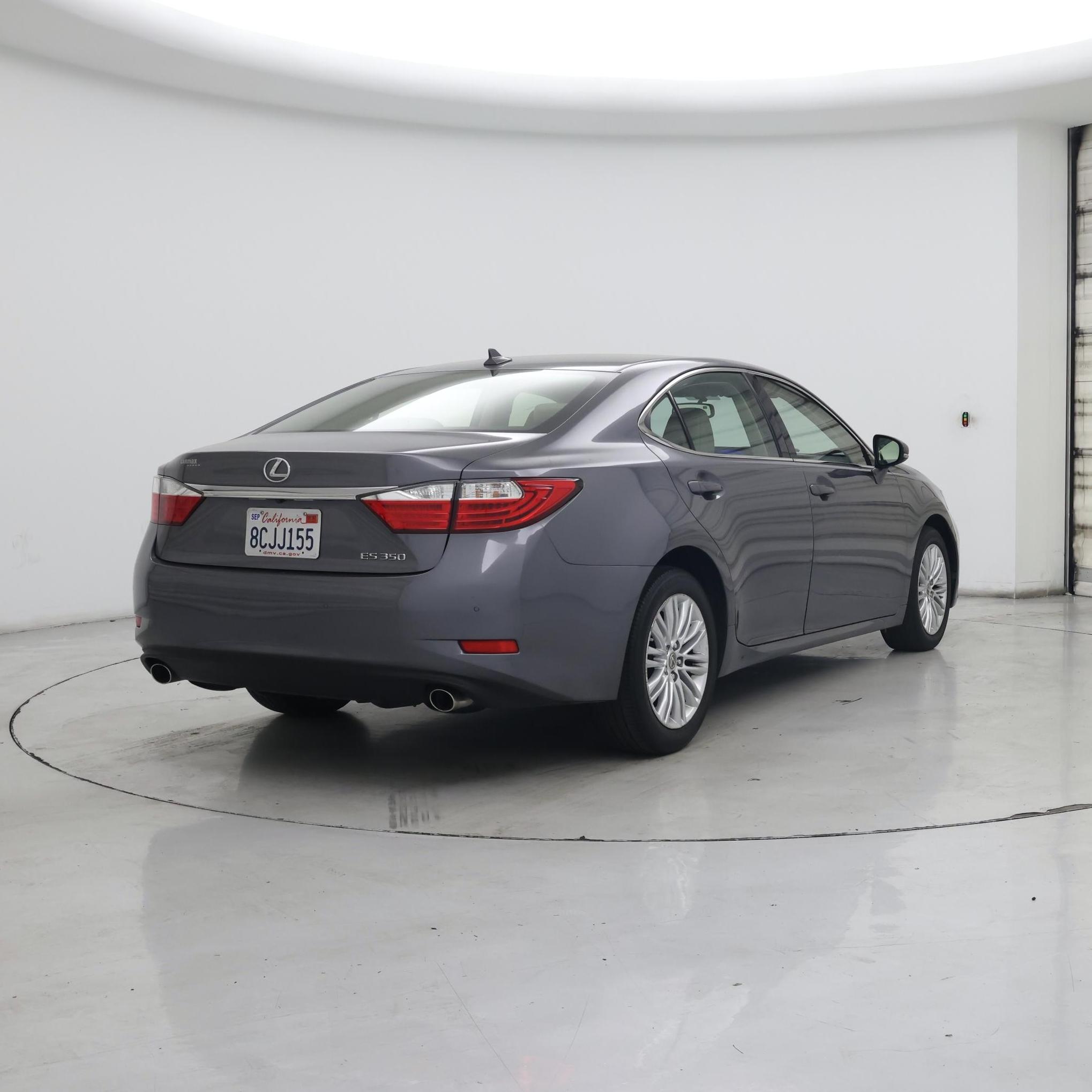 Thumbnail: 2014 Lexus ES - 8