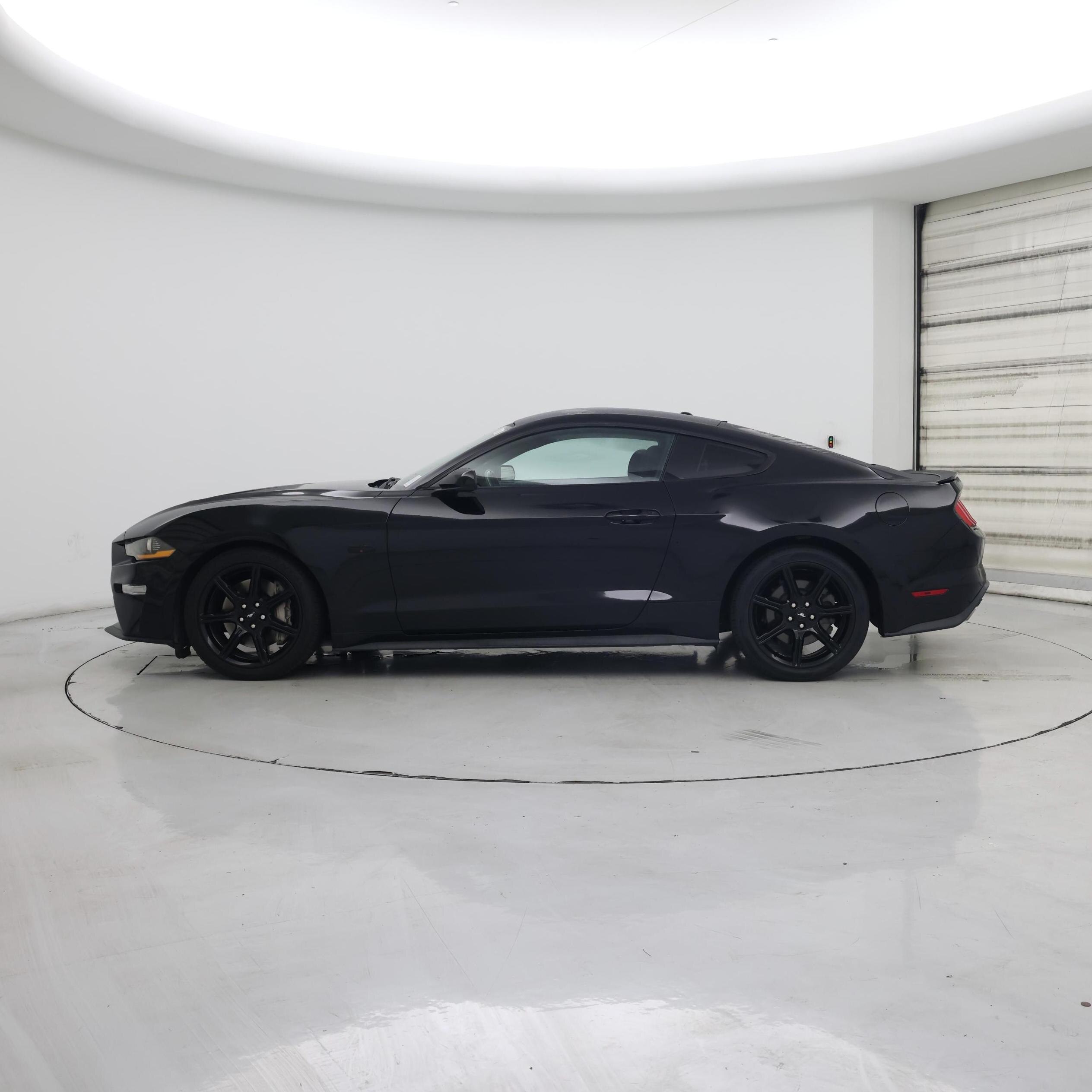 Thumbnail: 2019 Ford Mustang - 3