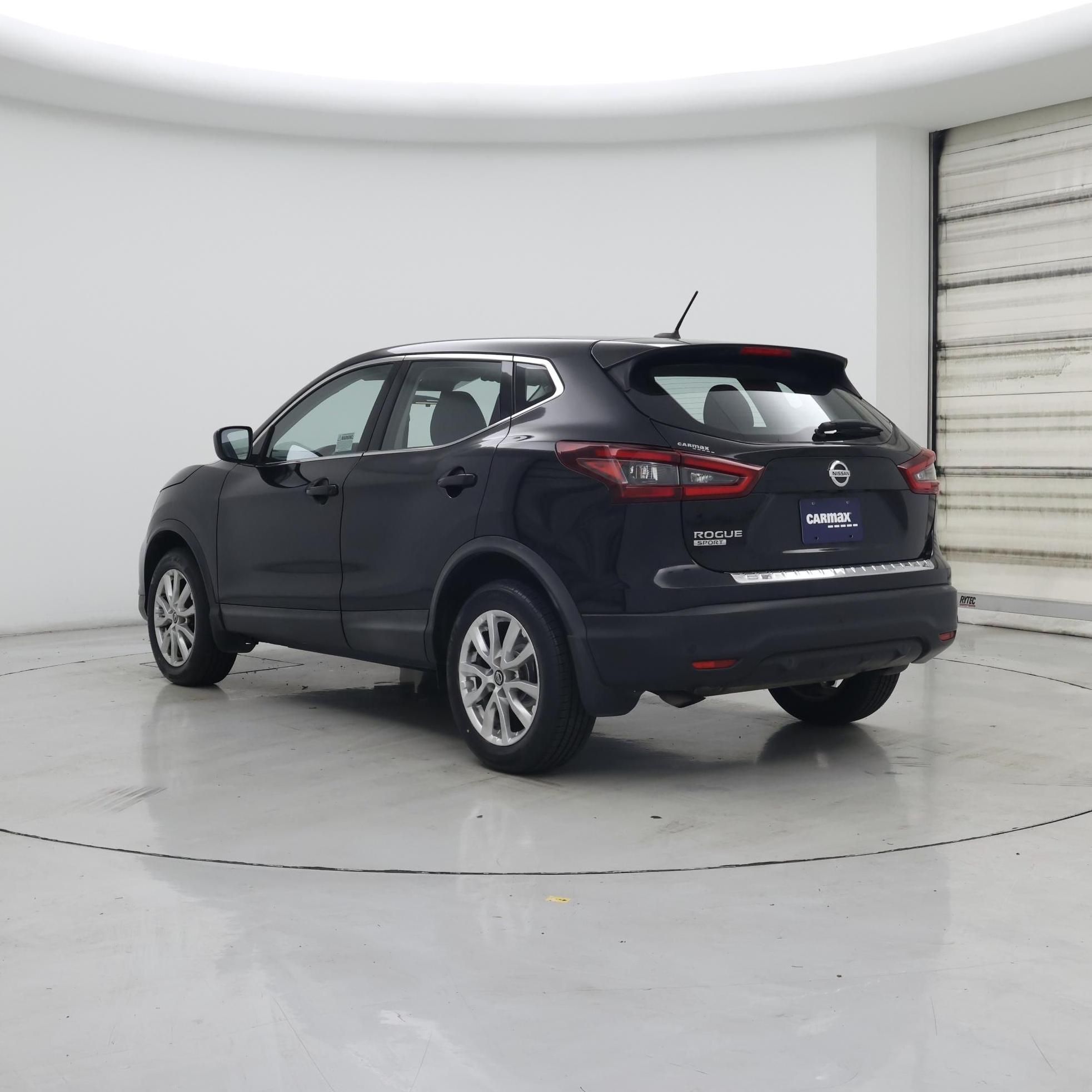 Thumbnail: 2020 Nissan Rogue Sport - 2