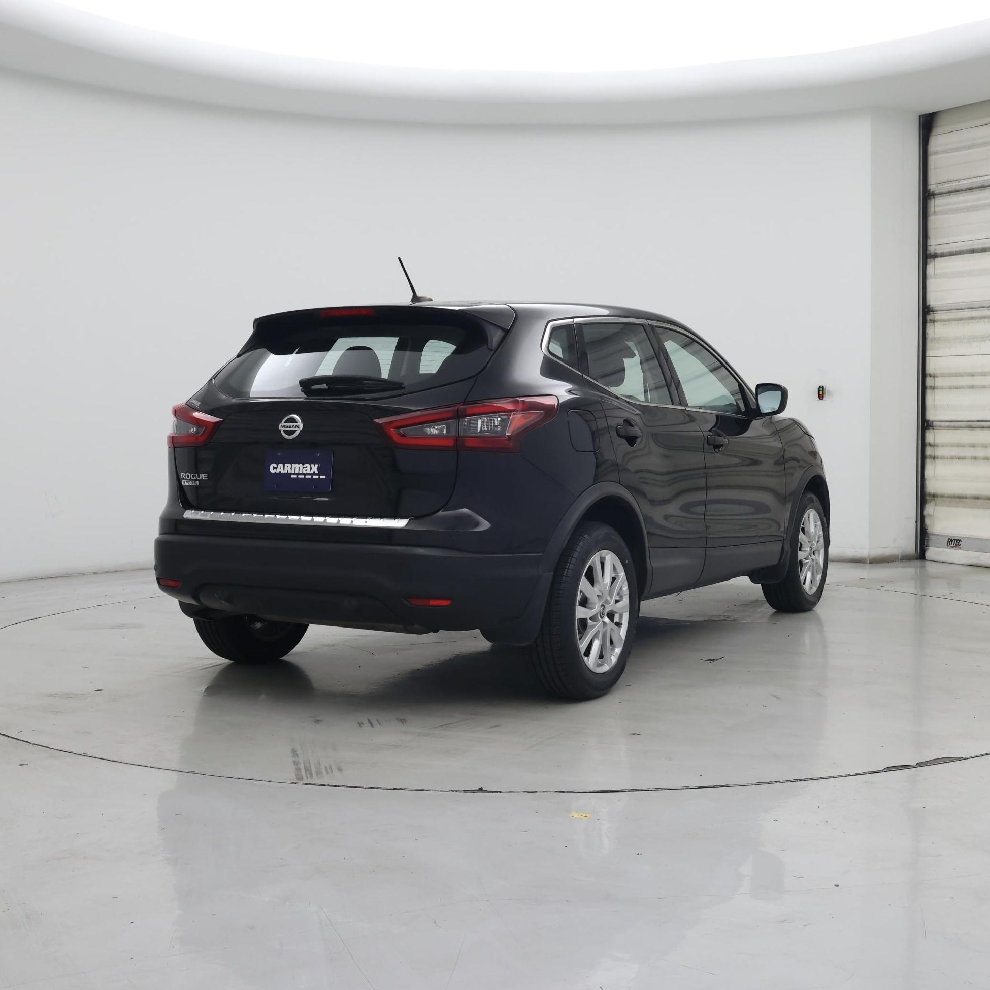 Thumbnail: 2020 Nissan Rogue Sport - 8