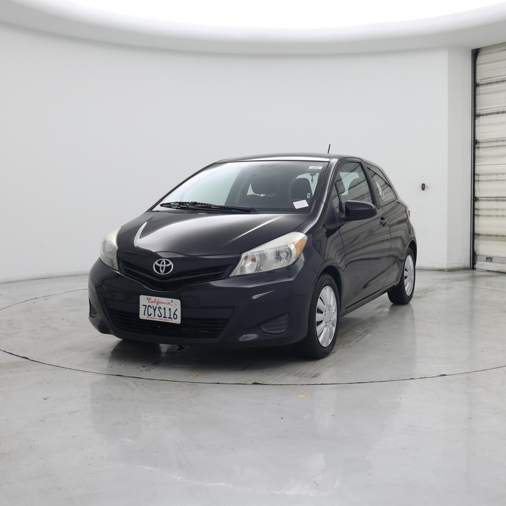 Thumbnail: 2014 Toyota Yaris - 4