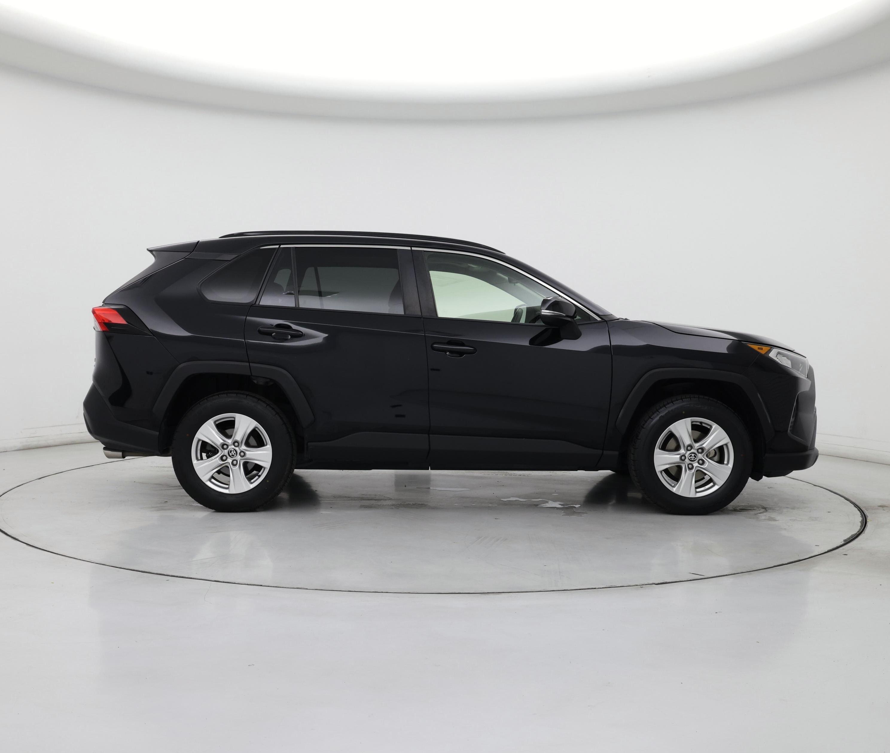Thumbnail: 2020 Toyota RAV4 - 7