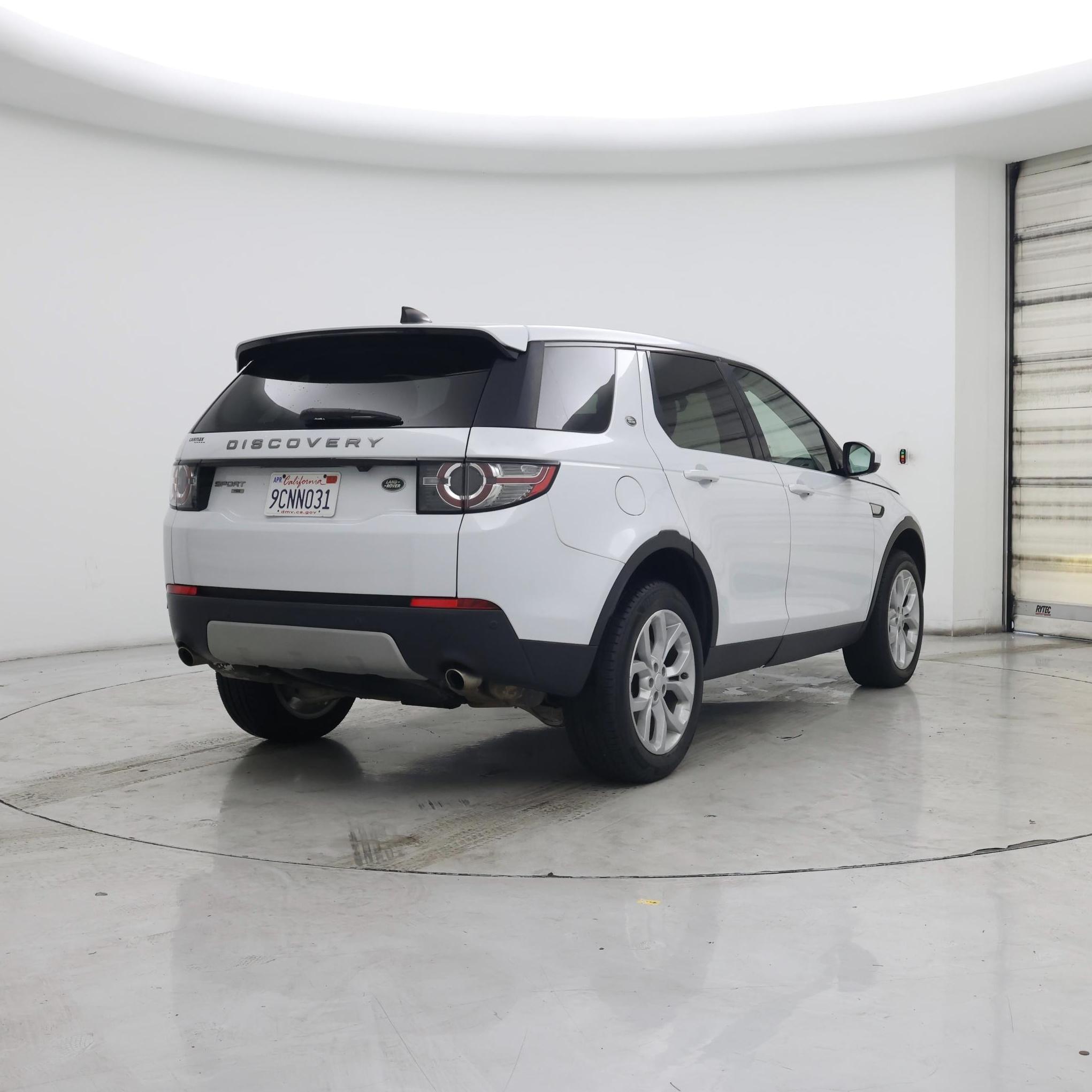 Thumbnail: 2019 Land Rover Discovery Sport - 8