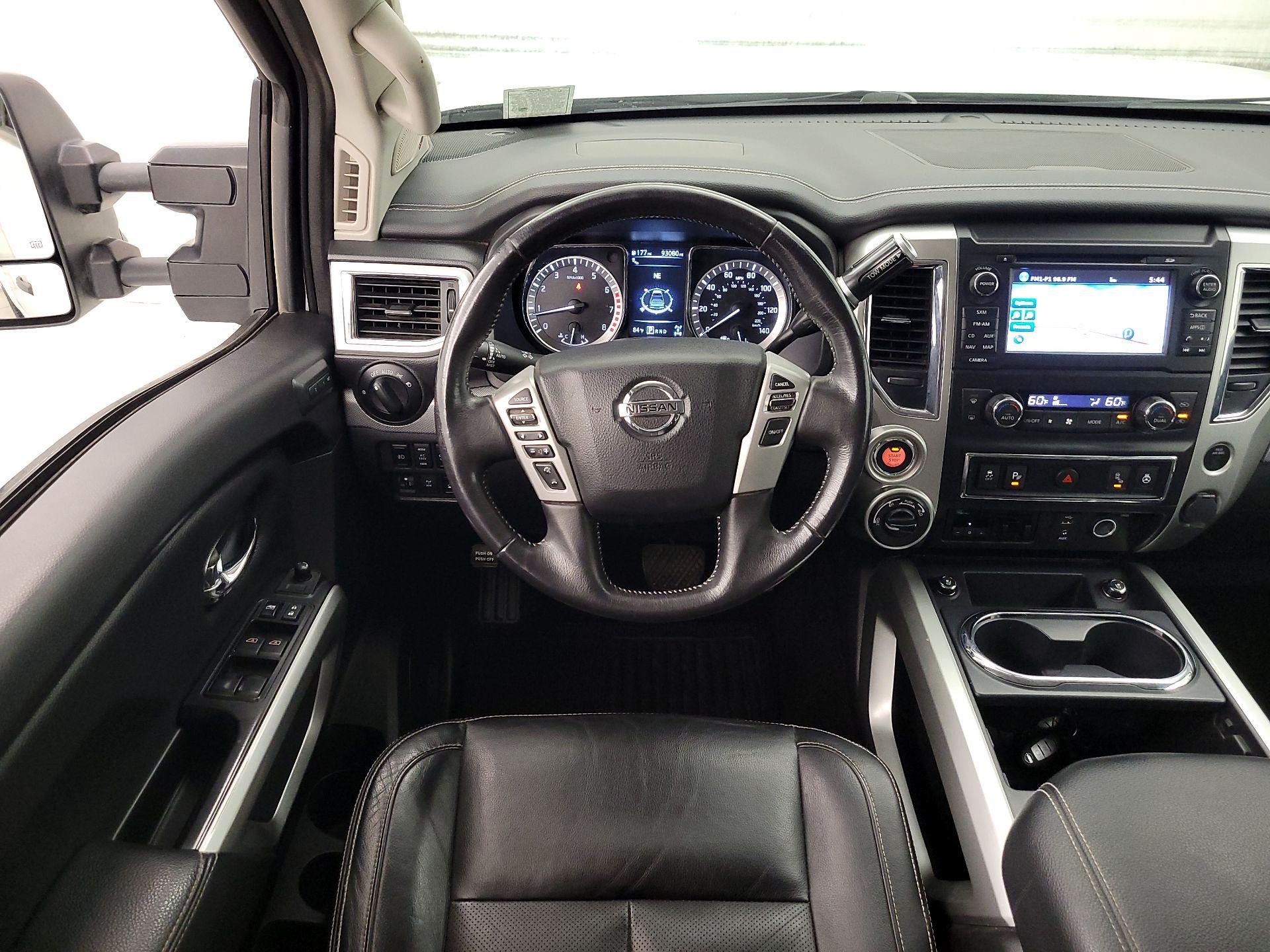 Thumbnail: 2018 Nissan Titan - 10