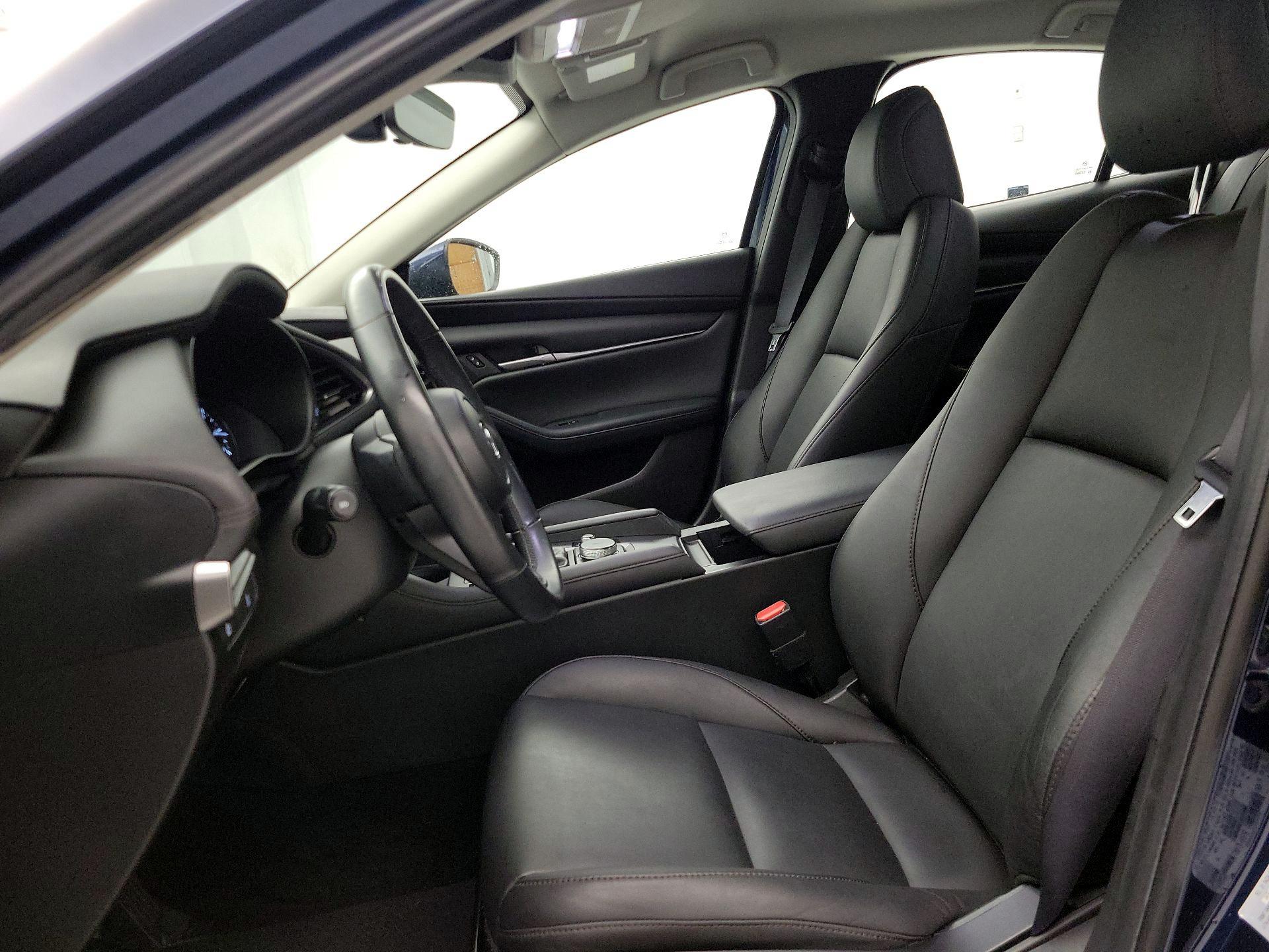 Thumbnail: 2020 Mazda Mazda3 - 11