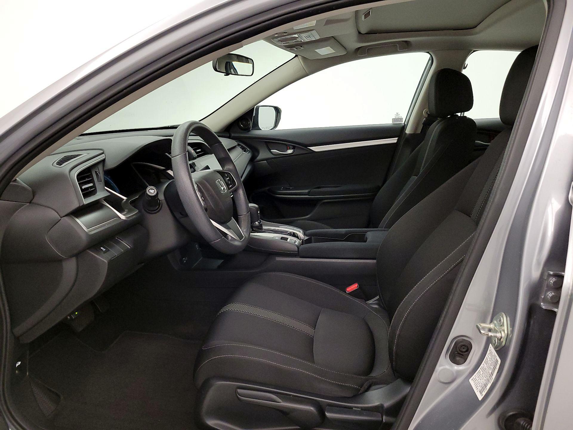Thumbnail: 2016 Honda Civic - 11