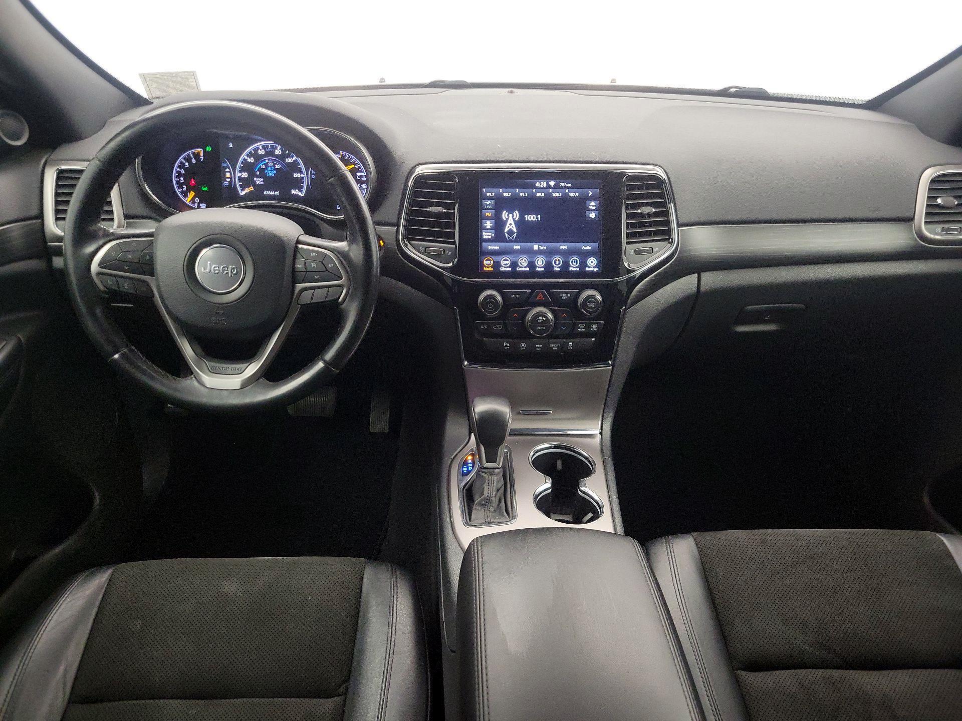 Thumbnail: 2020 Jeep Grand Cherokee - 9