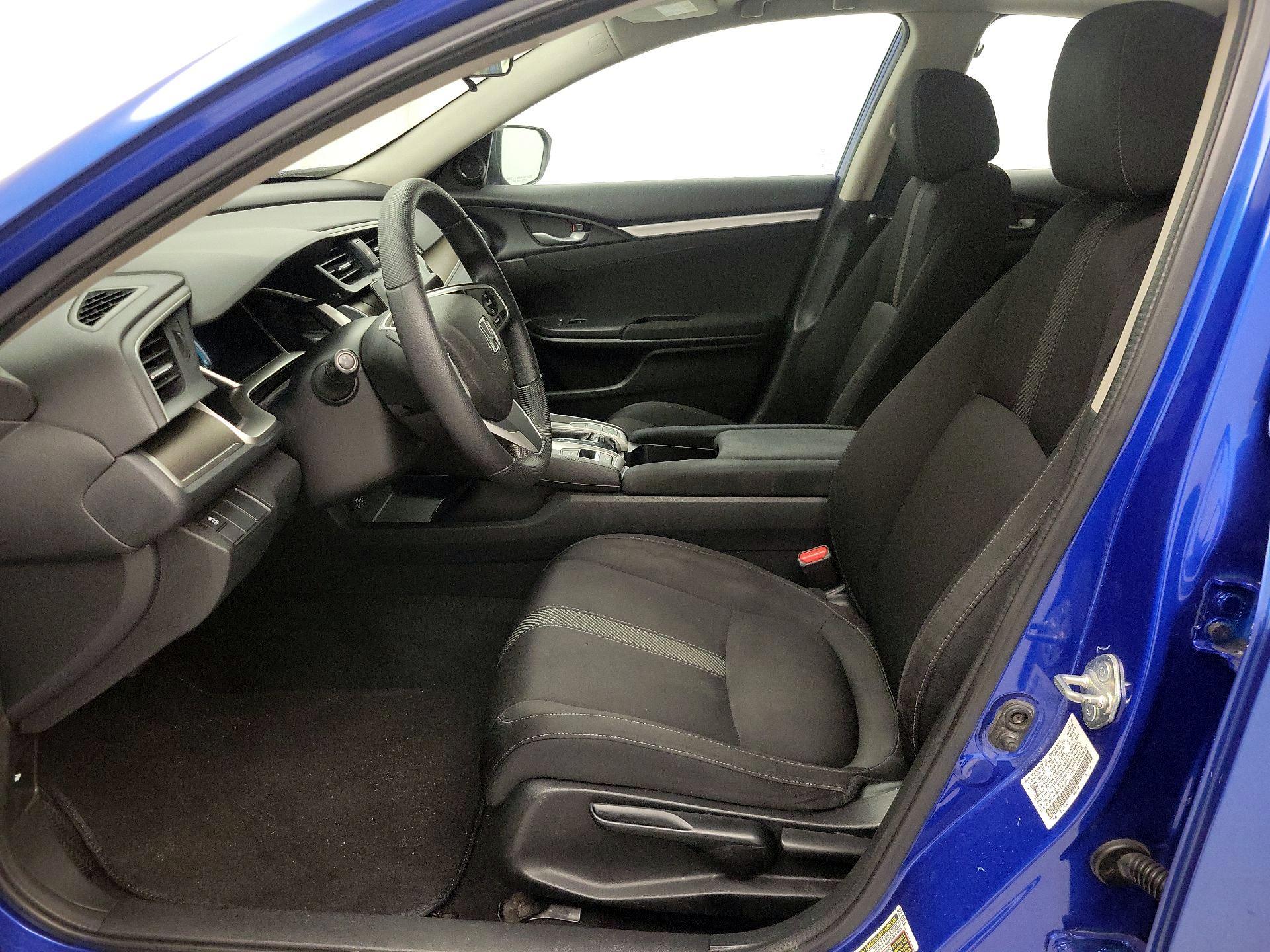Thumbnail: 2016 Honda Civic - 11