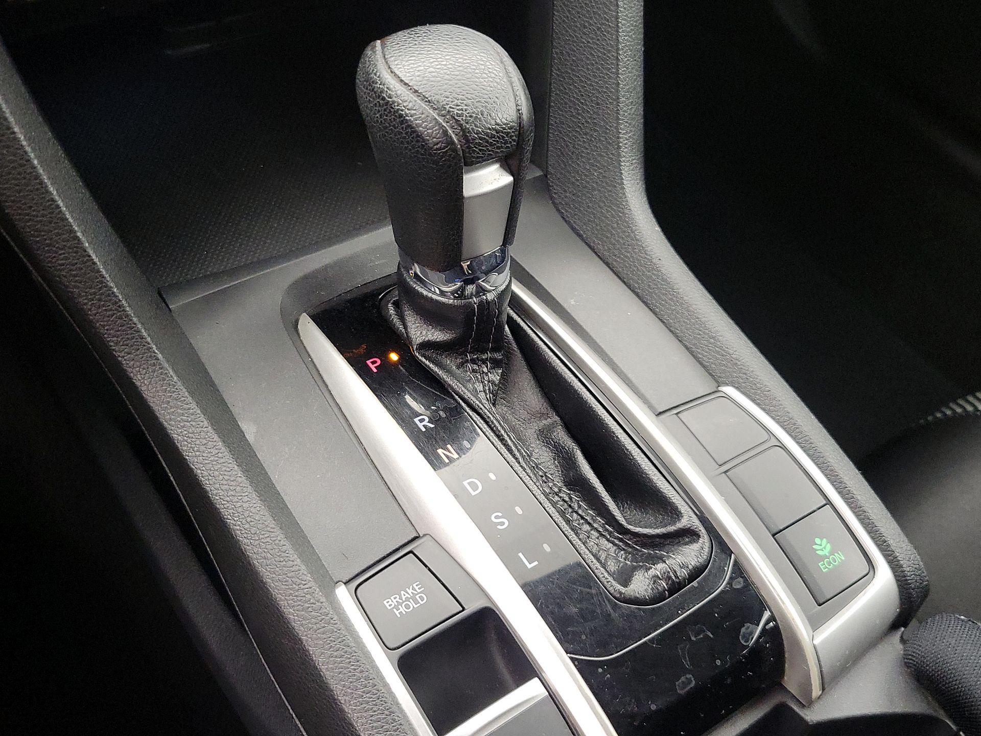 Thumbnail: 2016 Honda Civic - 17