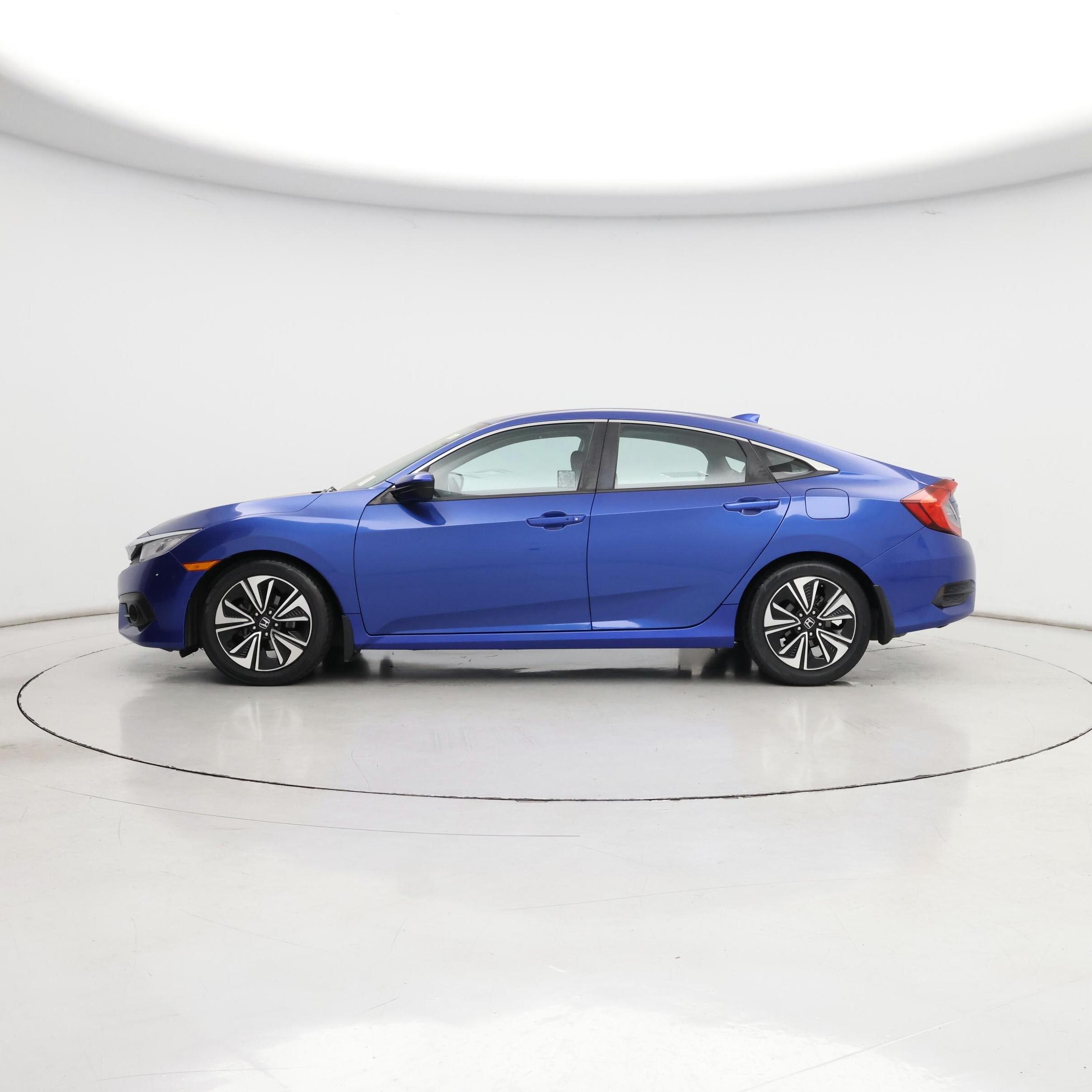 Thumbnail: 2016 Honda Civic - 3