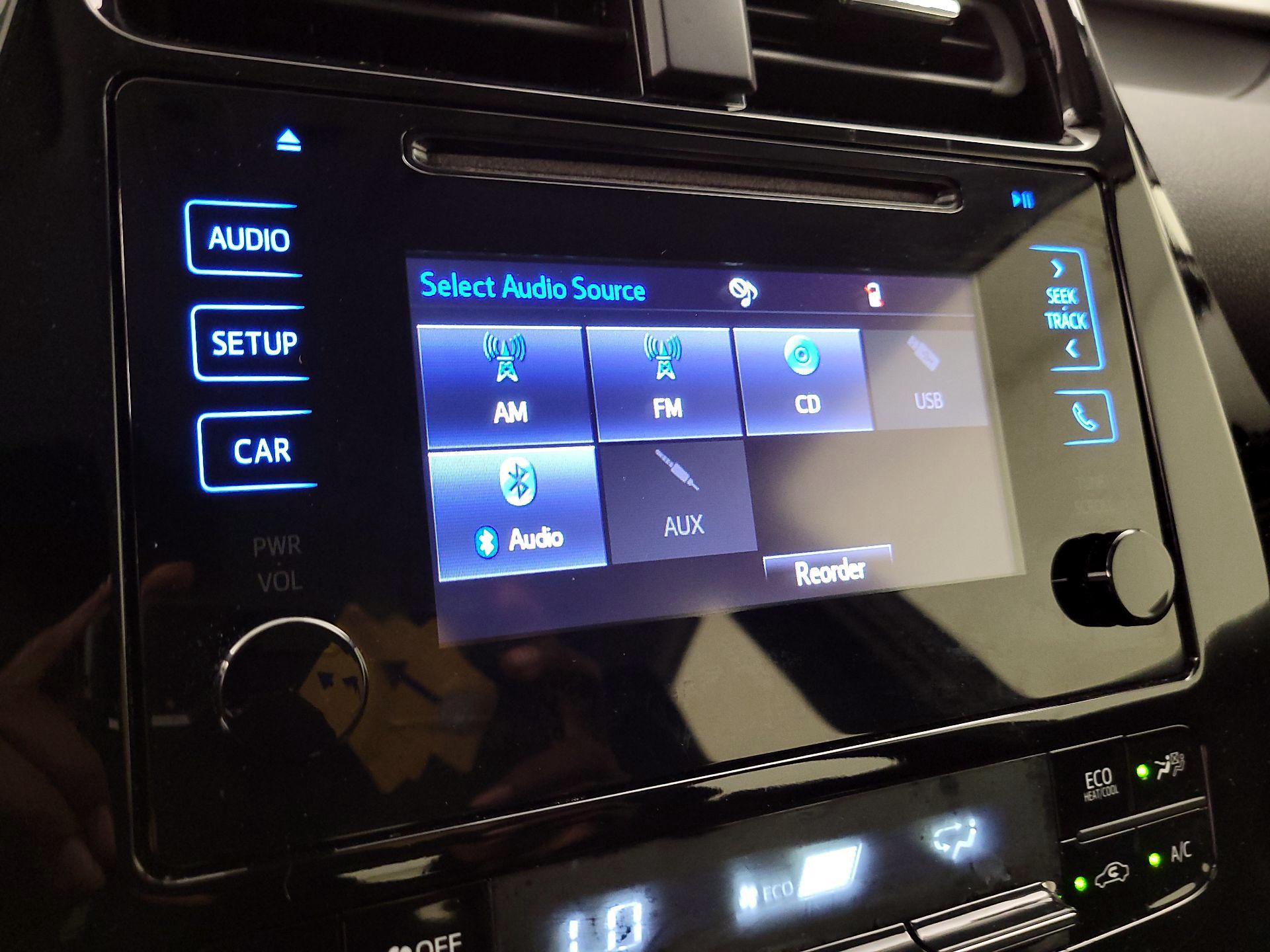 Thumbnail: 2017 Toyota Prius - 15