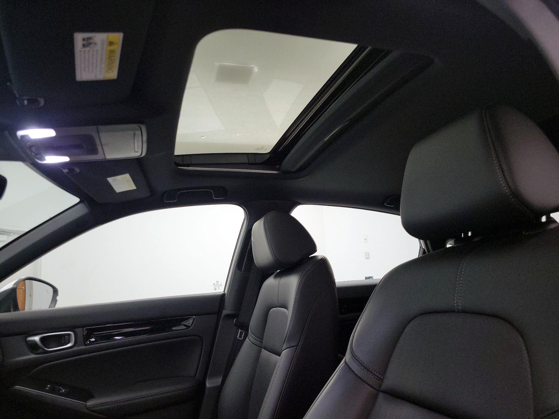 Thumbnail: 2023 Honda Civic - 19