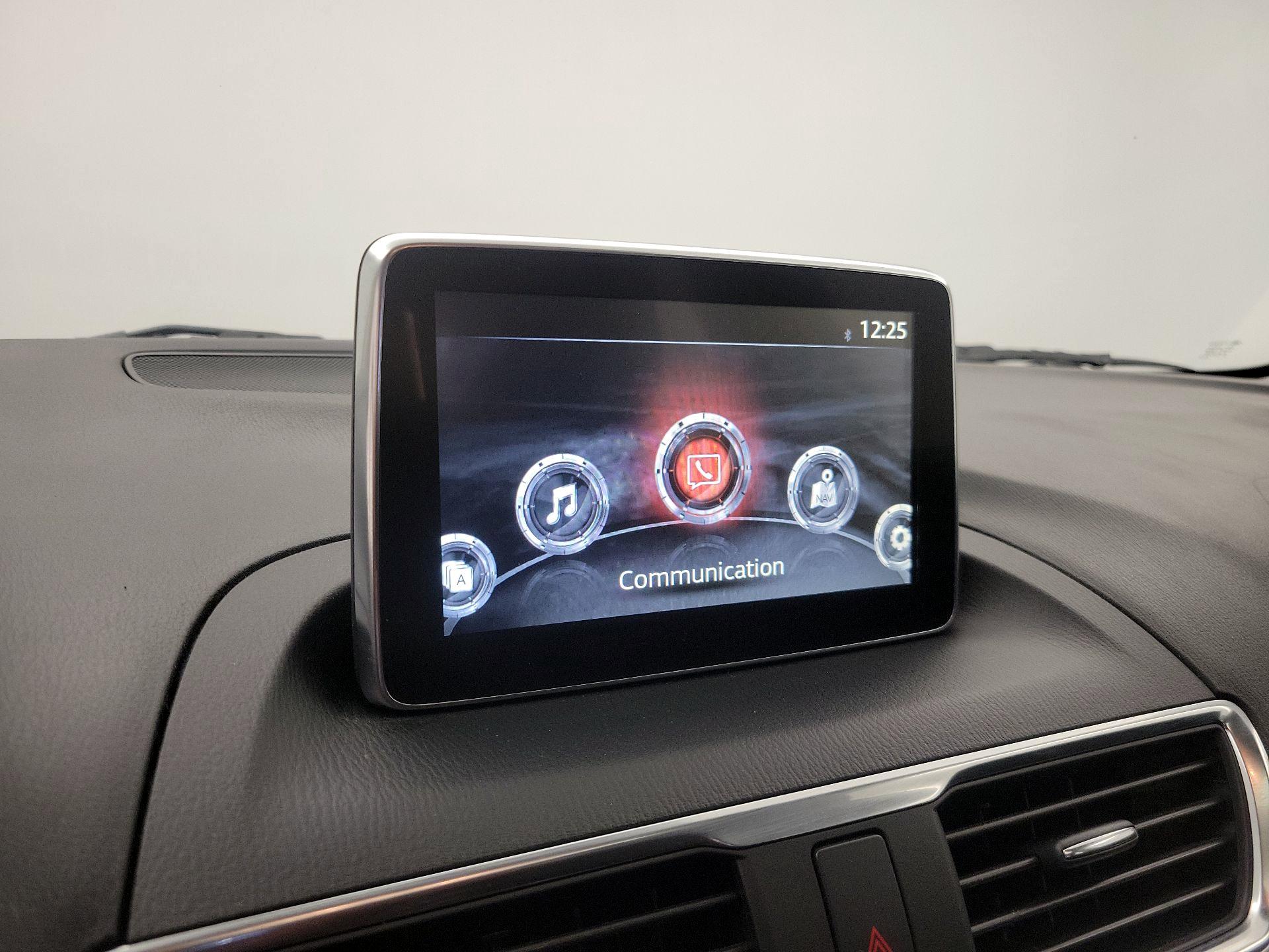 Thumbnail: 2016 Mazda Mazda3 - 16