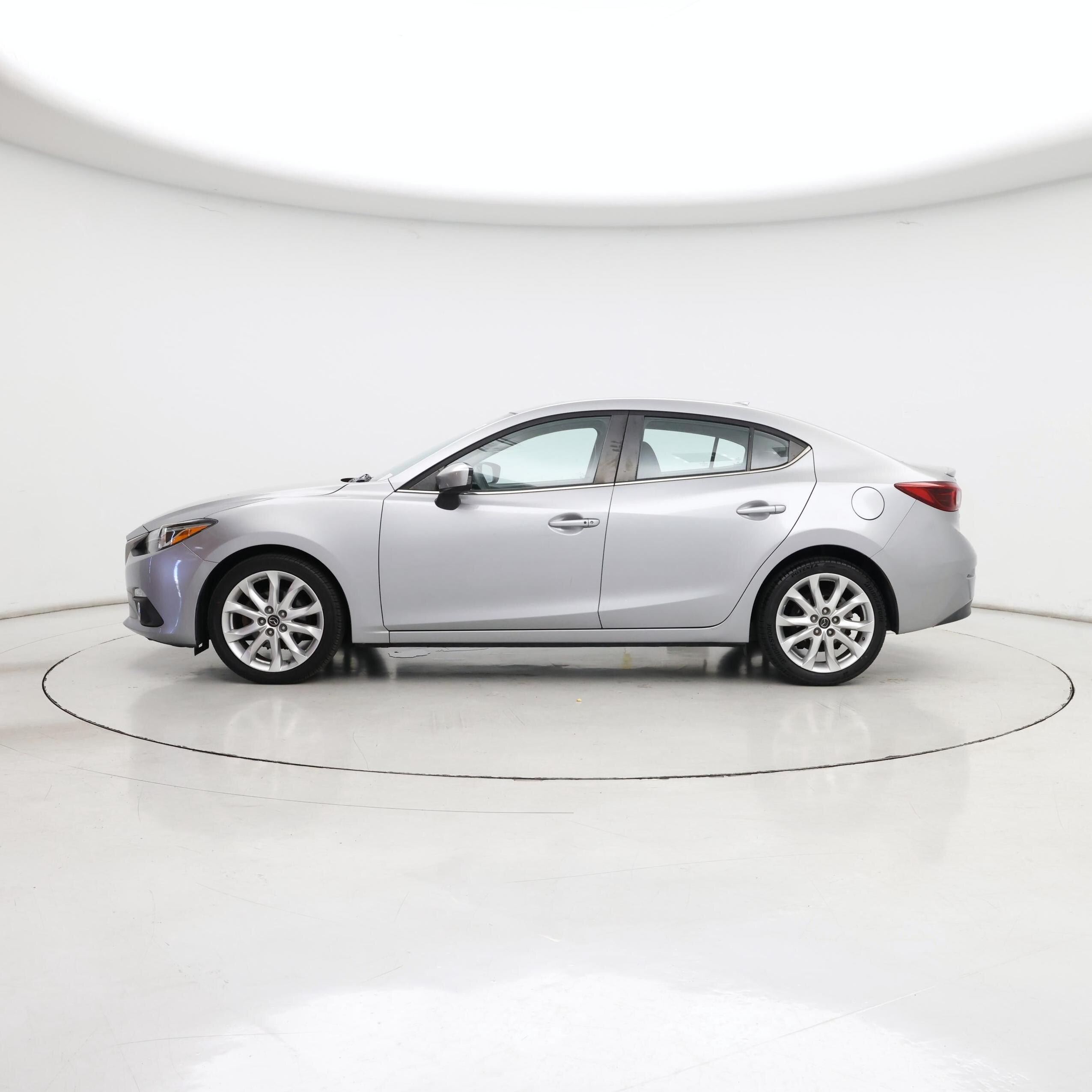 Thumbnail: 2016 Mazda Mazda3 - 3