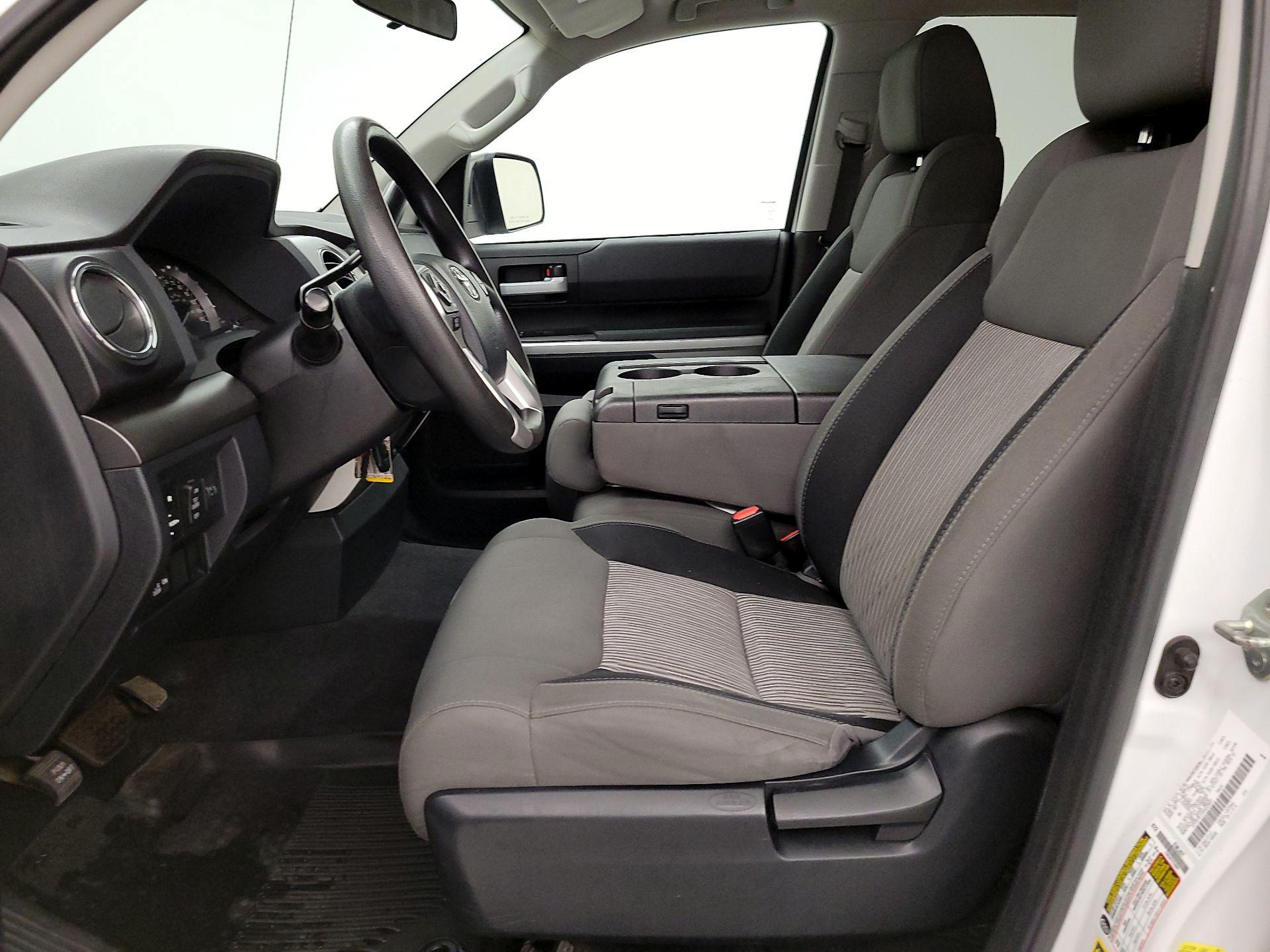 Thumbnail: 2017 Toyota Tundra - 11