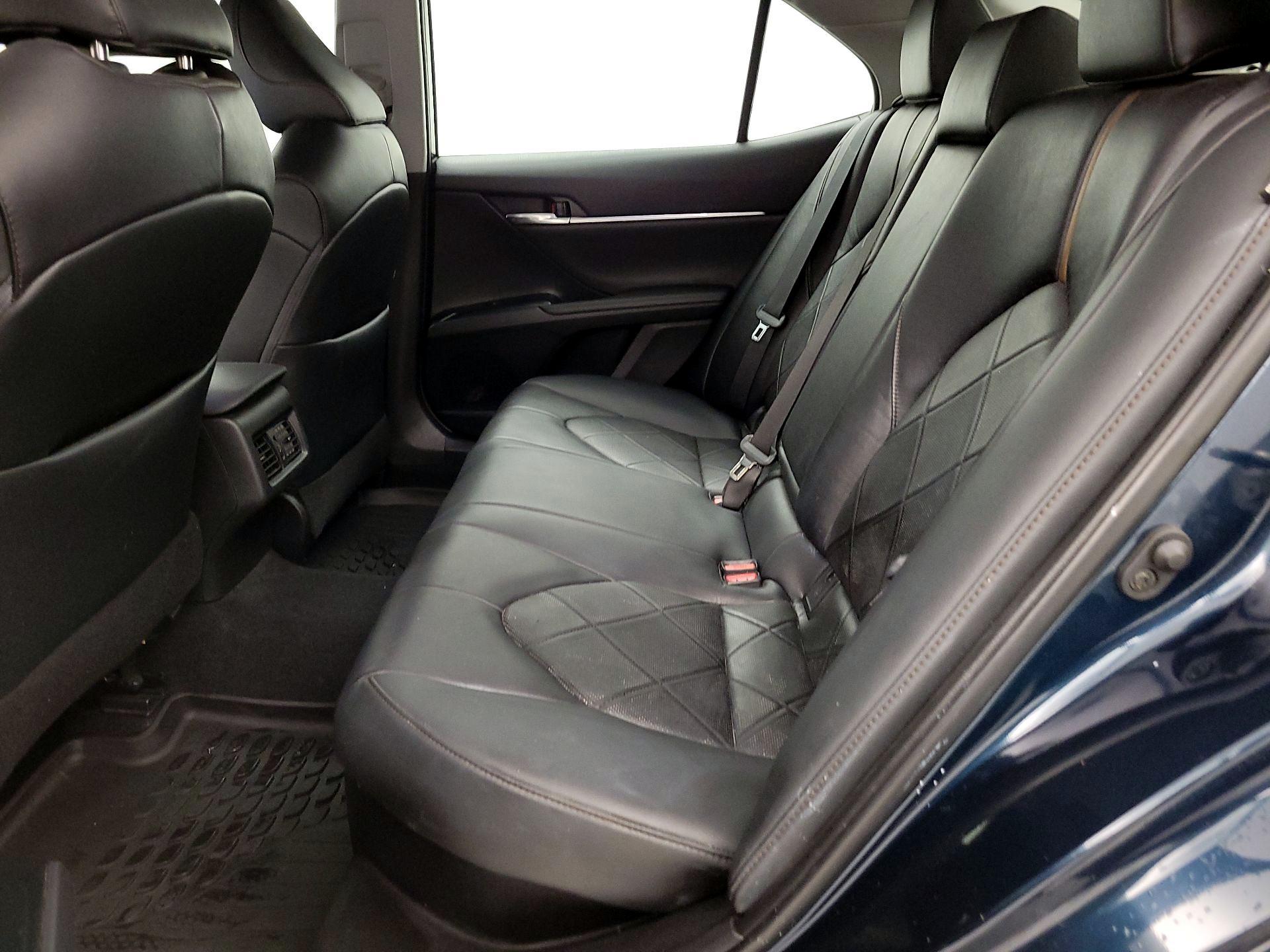 Thumbnail: 2019 Toyota Camry - 19