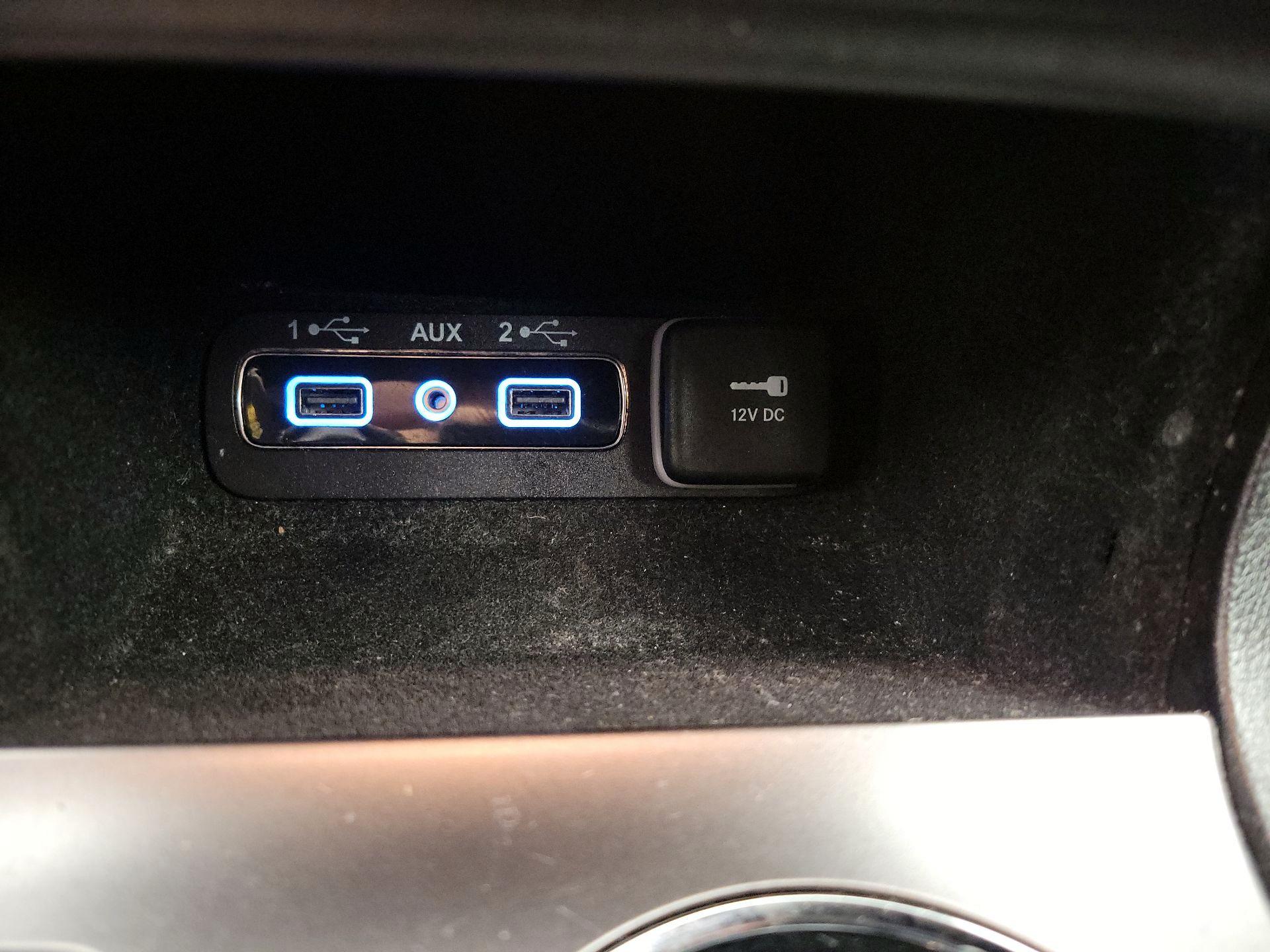 Thumbnail: 2020 Jeep Grand Cherokee - 18