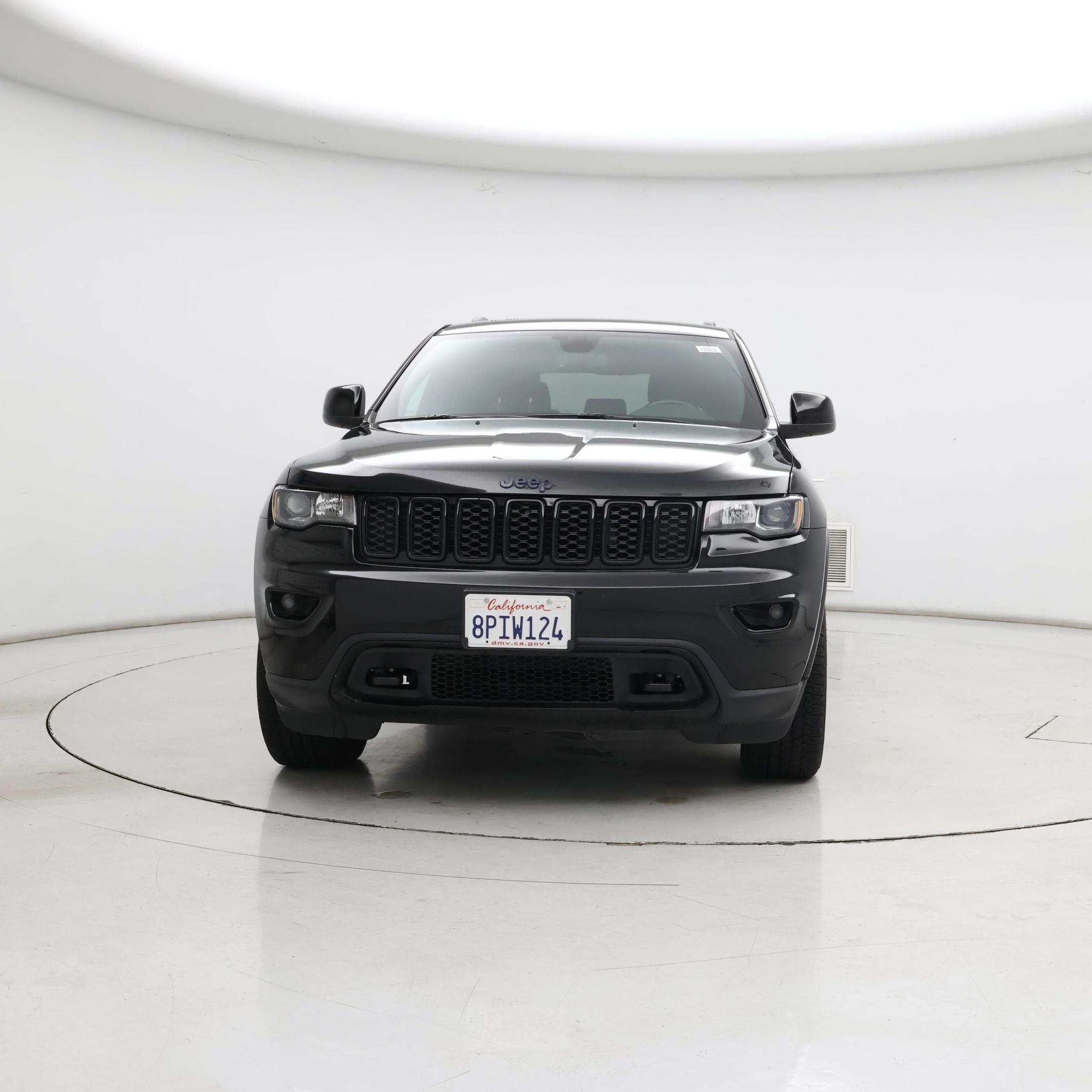 Thumbnail: 2020 Jeep Grand Cherokee - 5