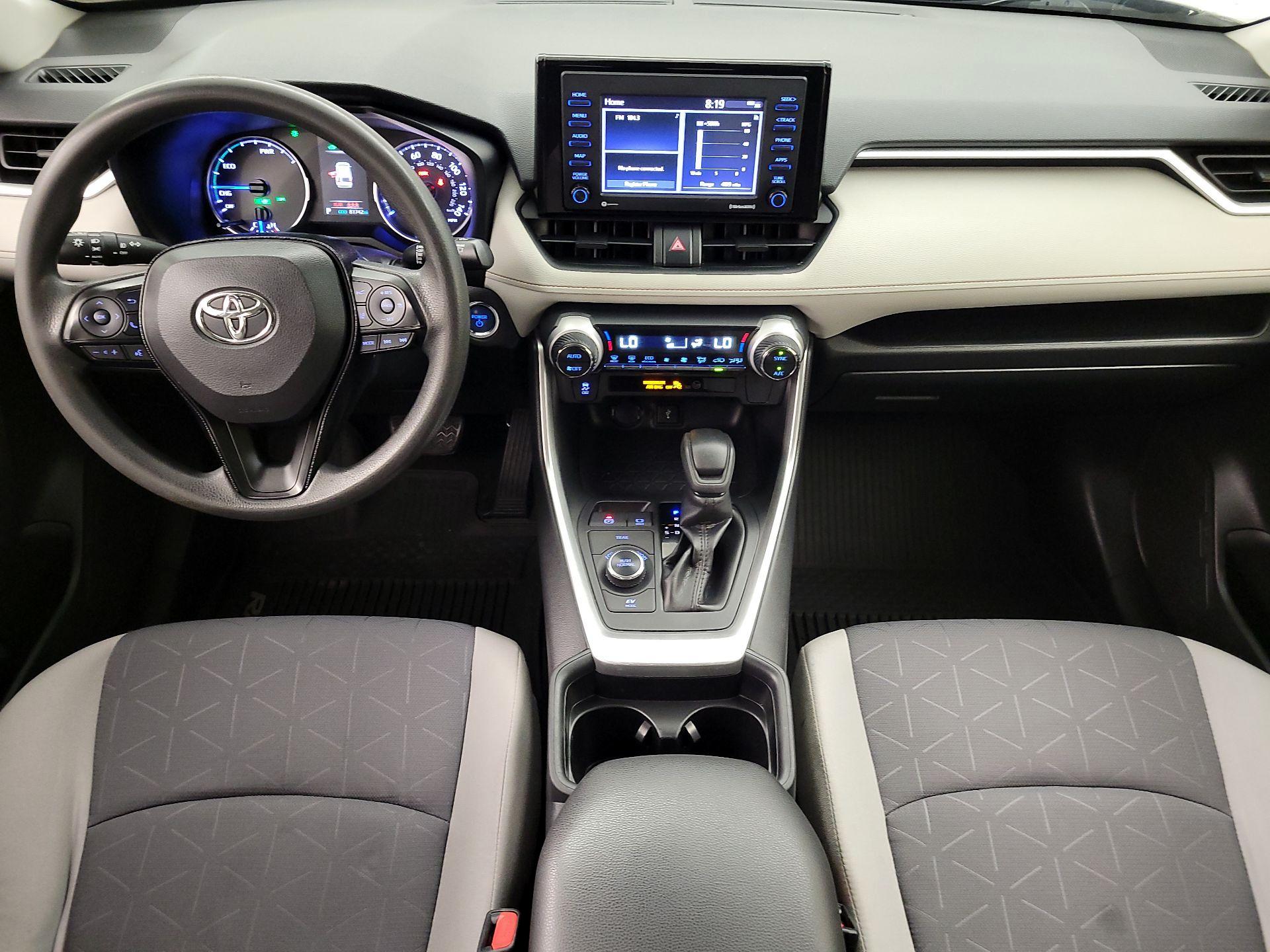 Thumbnail: 2020 Toyota RAV4 - 9