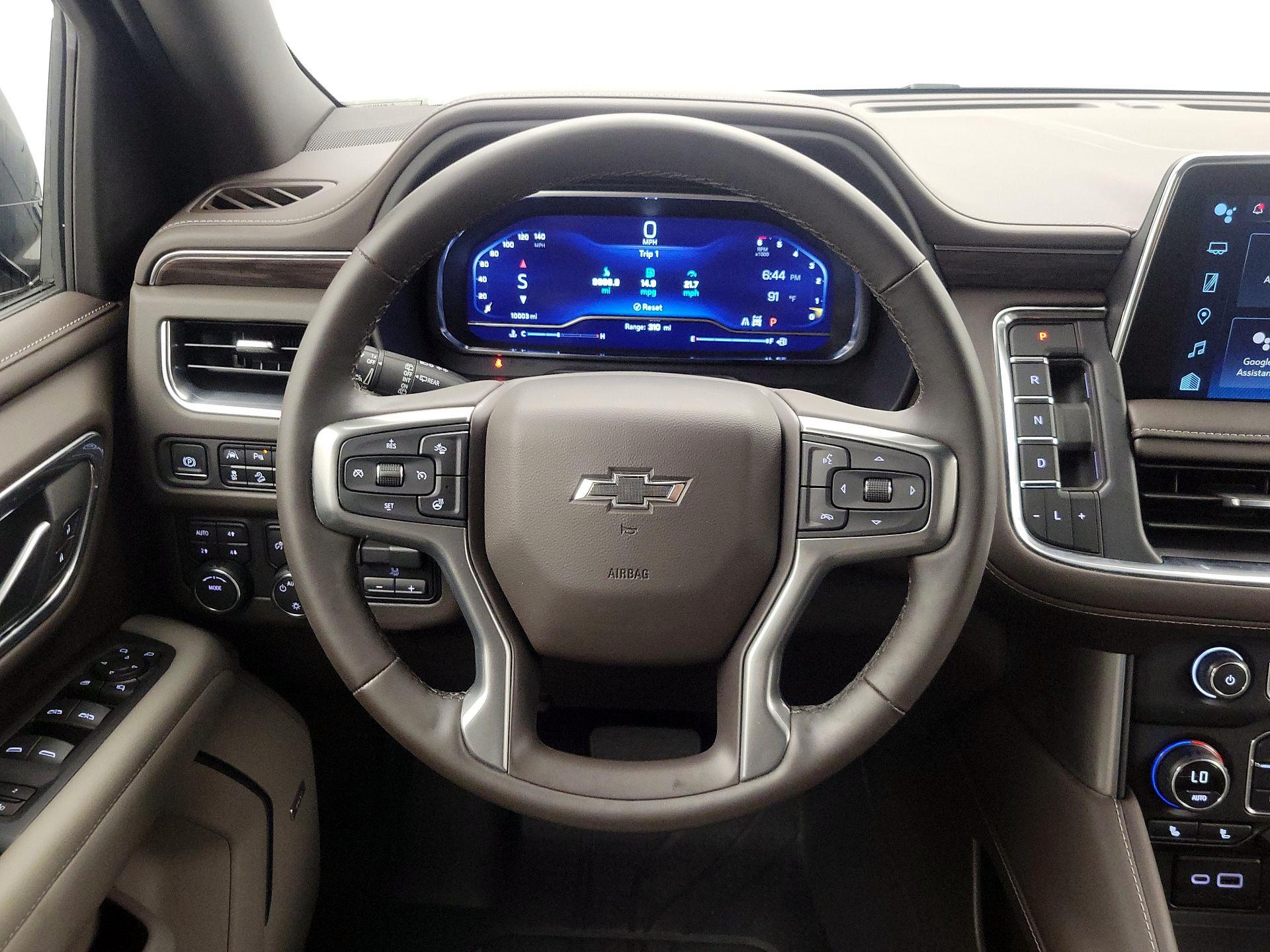 Thumbnail: 2023 Chevrolet Tahoe - 10