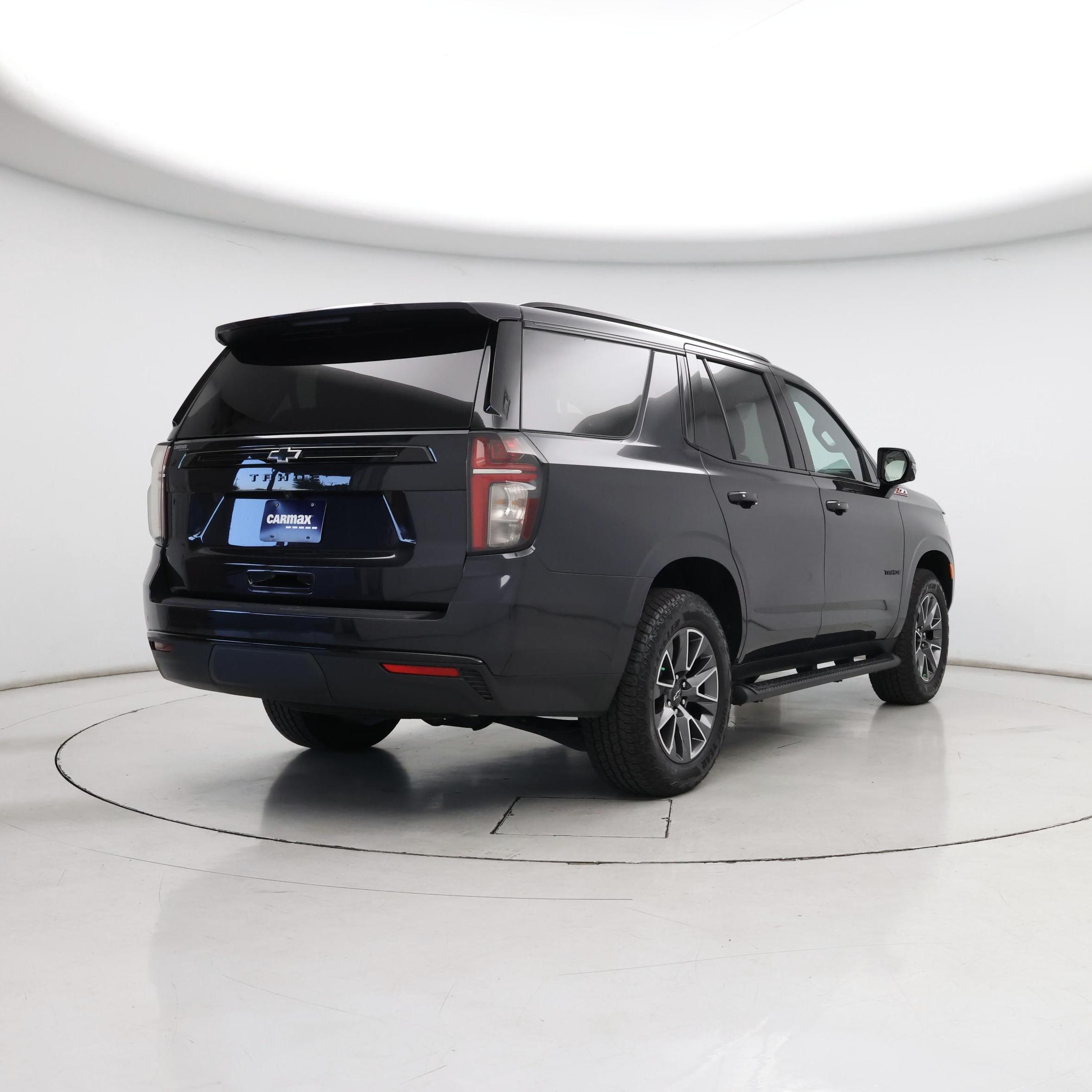 Thumbnail: 2023 Chevrolet Tahoe - 8