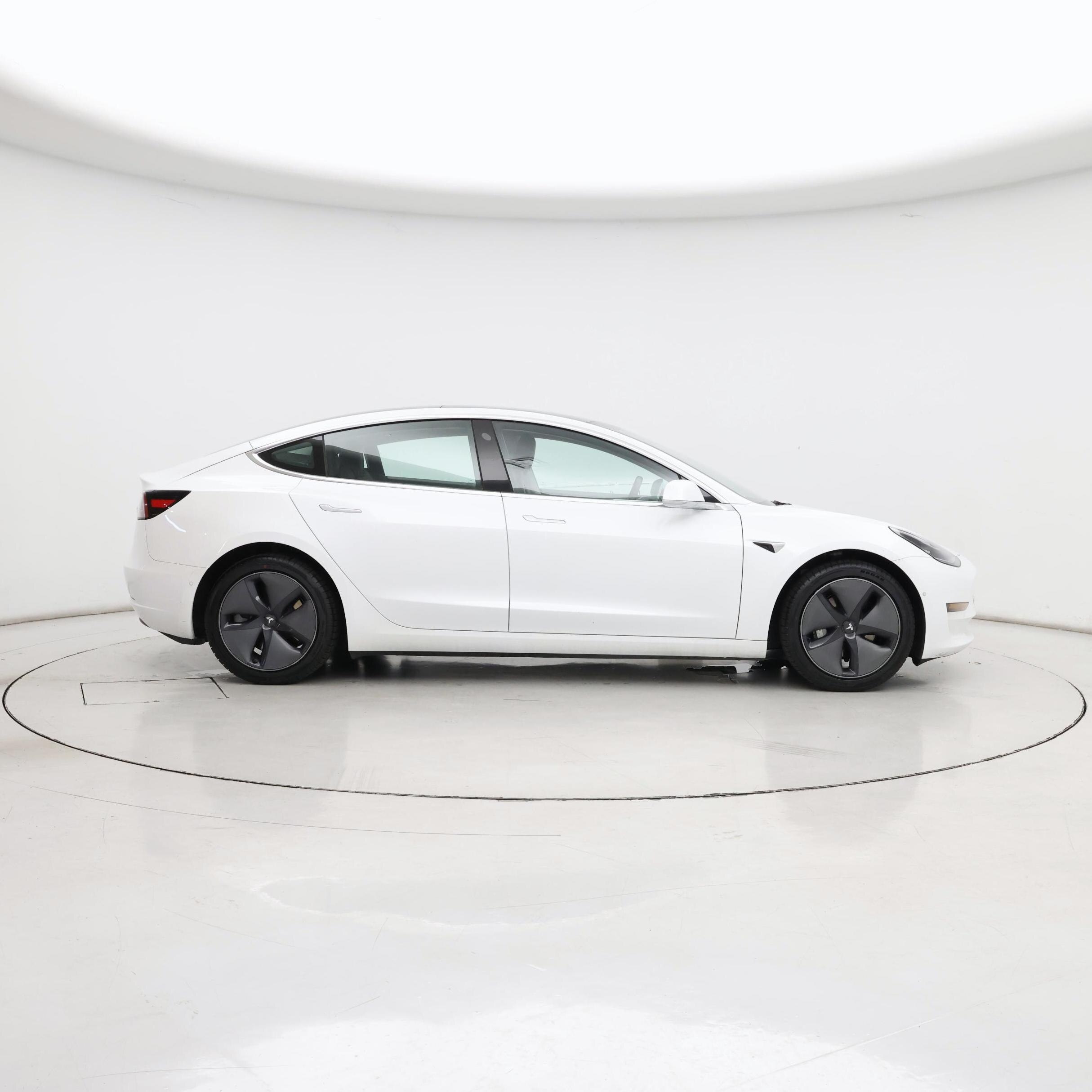Thumbnail: 2020 Tesla Model 3 - 7
