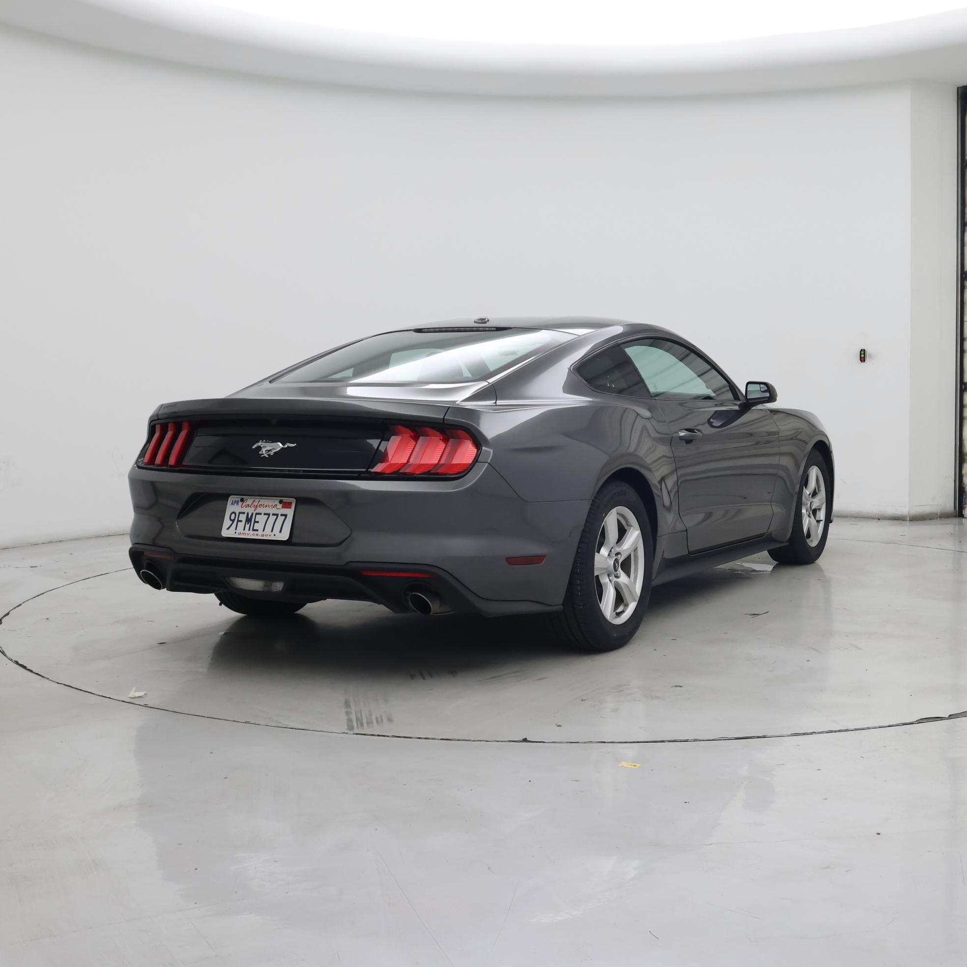 Thumbnail: 2019 Ford Mustang - 8