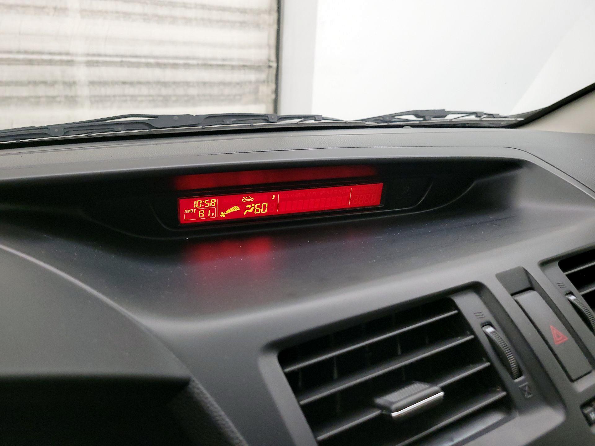 Thumbnail: 2015 Mazda Mazda5 - 14