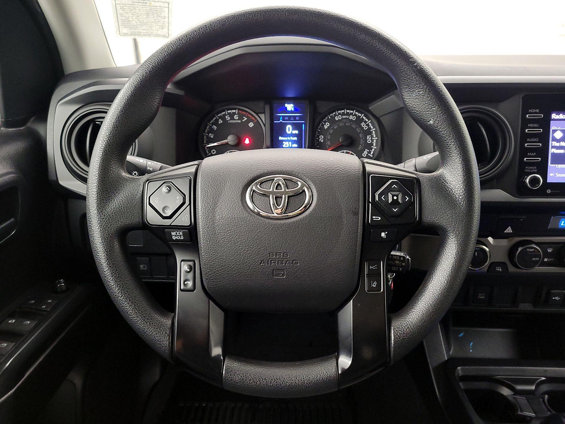 Thumbnail: 2021 Toyota Tacoma - 10