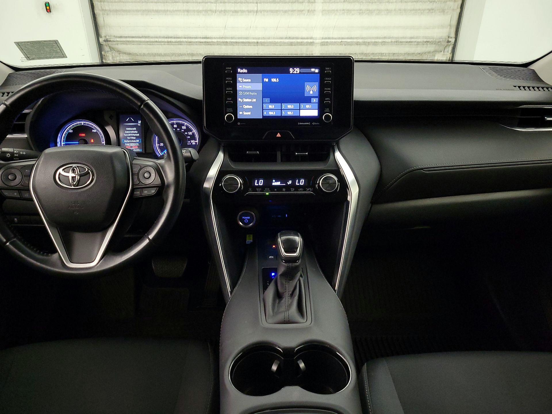 Thumbnail: 2021 Toyota Venza - 9
